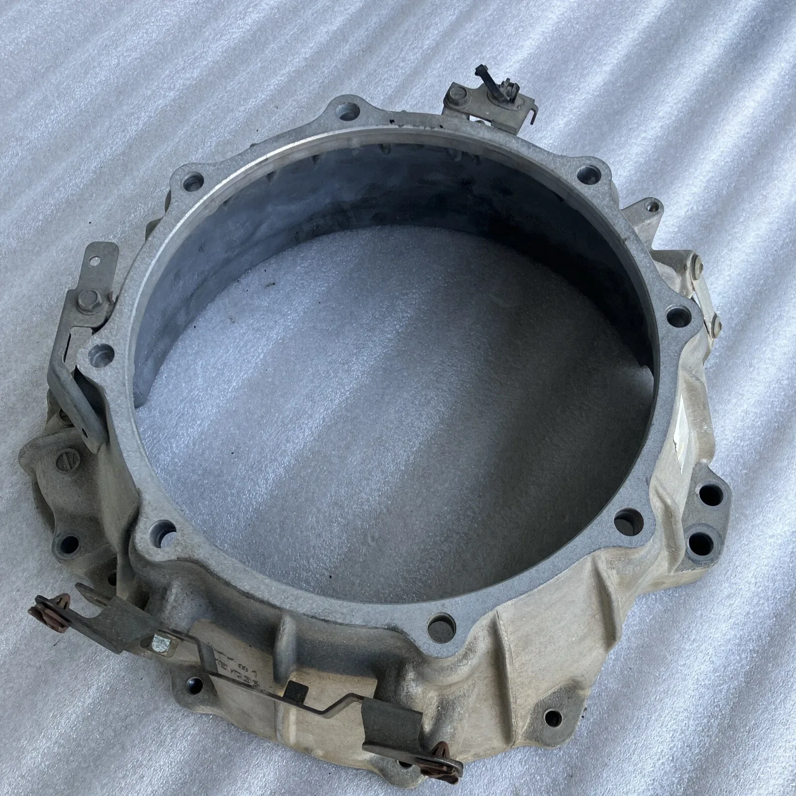 Infinity Transmission Bell Housing JNKBV61E8, 8M202868, RXEVQ35 Nissan