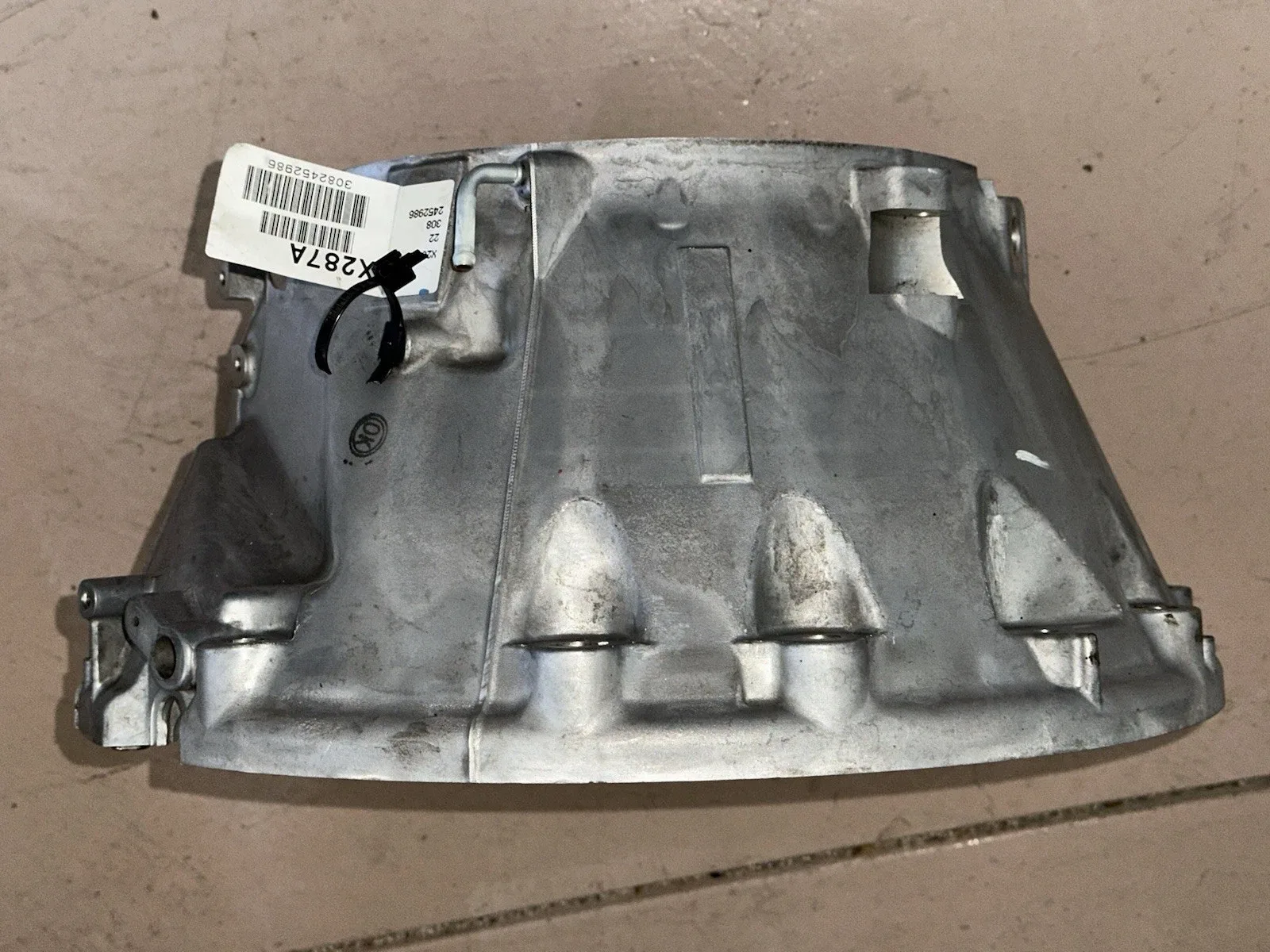 Nissan 9 Speed Automatic Transmission Bell Housing 2020-2023 Frontier Titan image 4