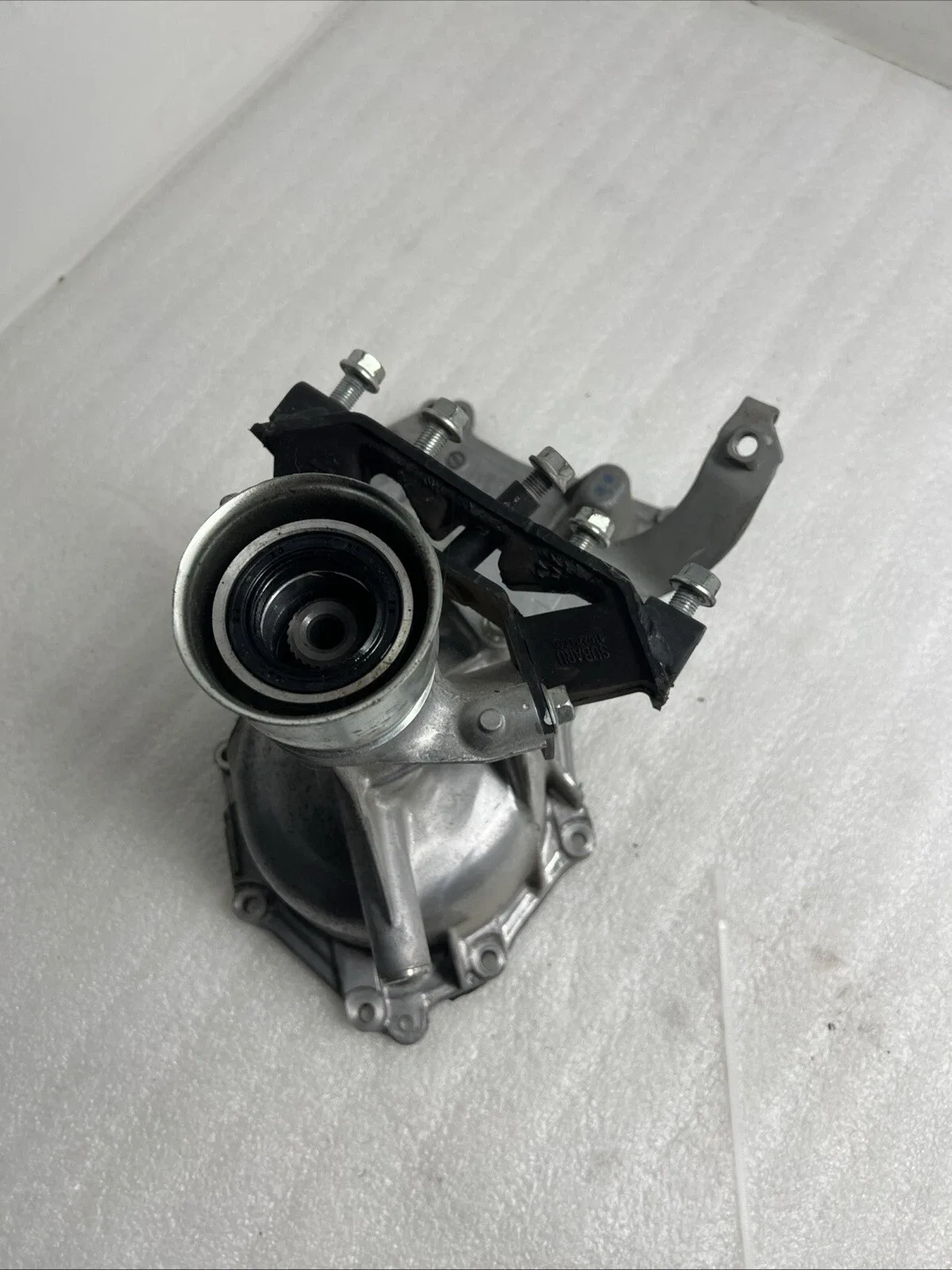2021 Subaru Forster  CVT Transmission Extension Housing  2.5L ,AT, 4WD Oem image 3