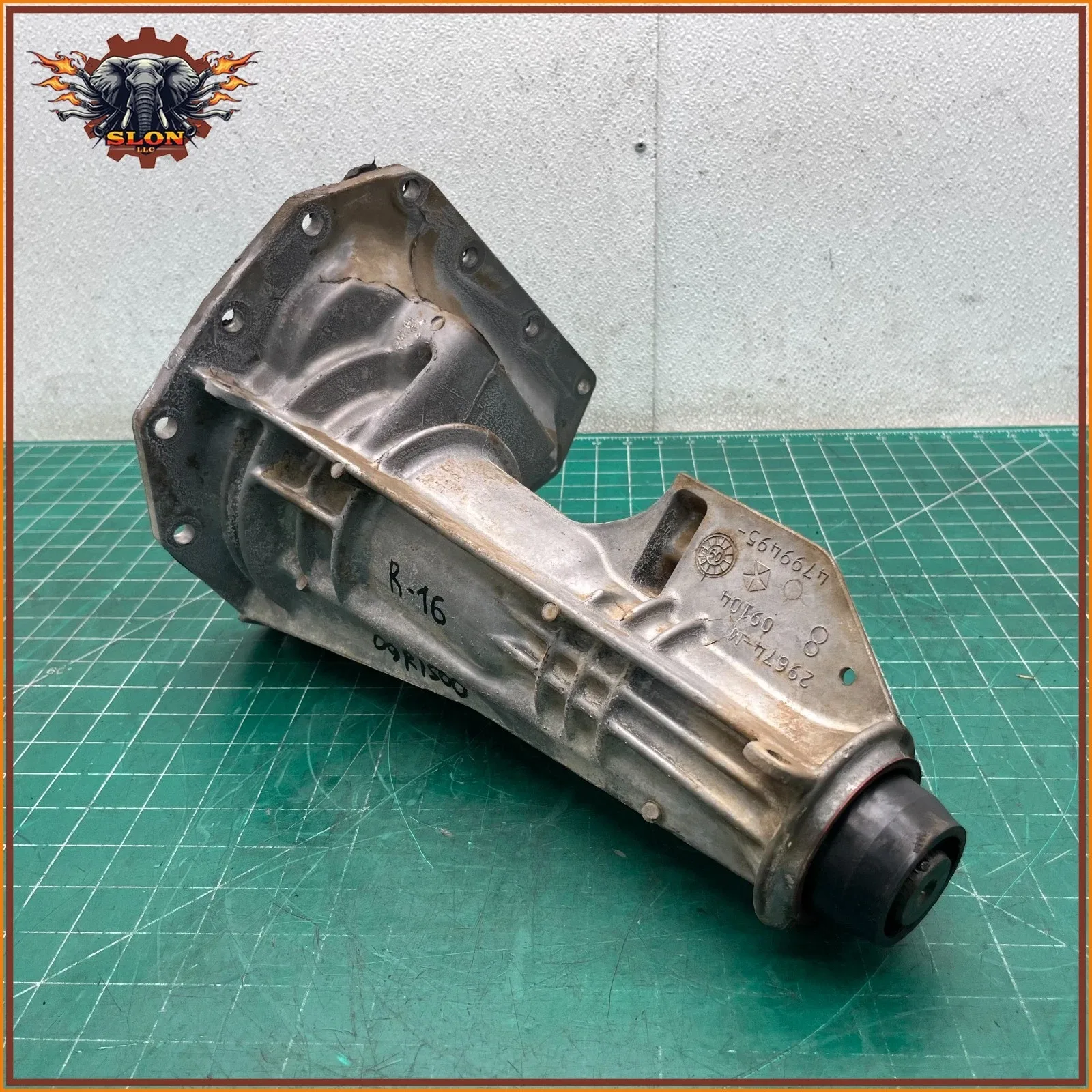09-10 DODGE RAM 1500 5.7L RWD TRANSMISSION SHAFT EXTENSION HOUSING OEM image 2