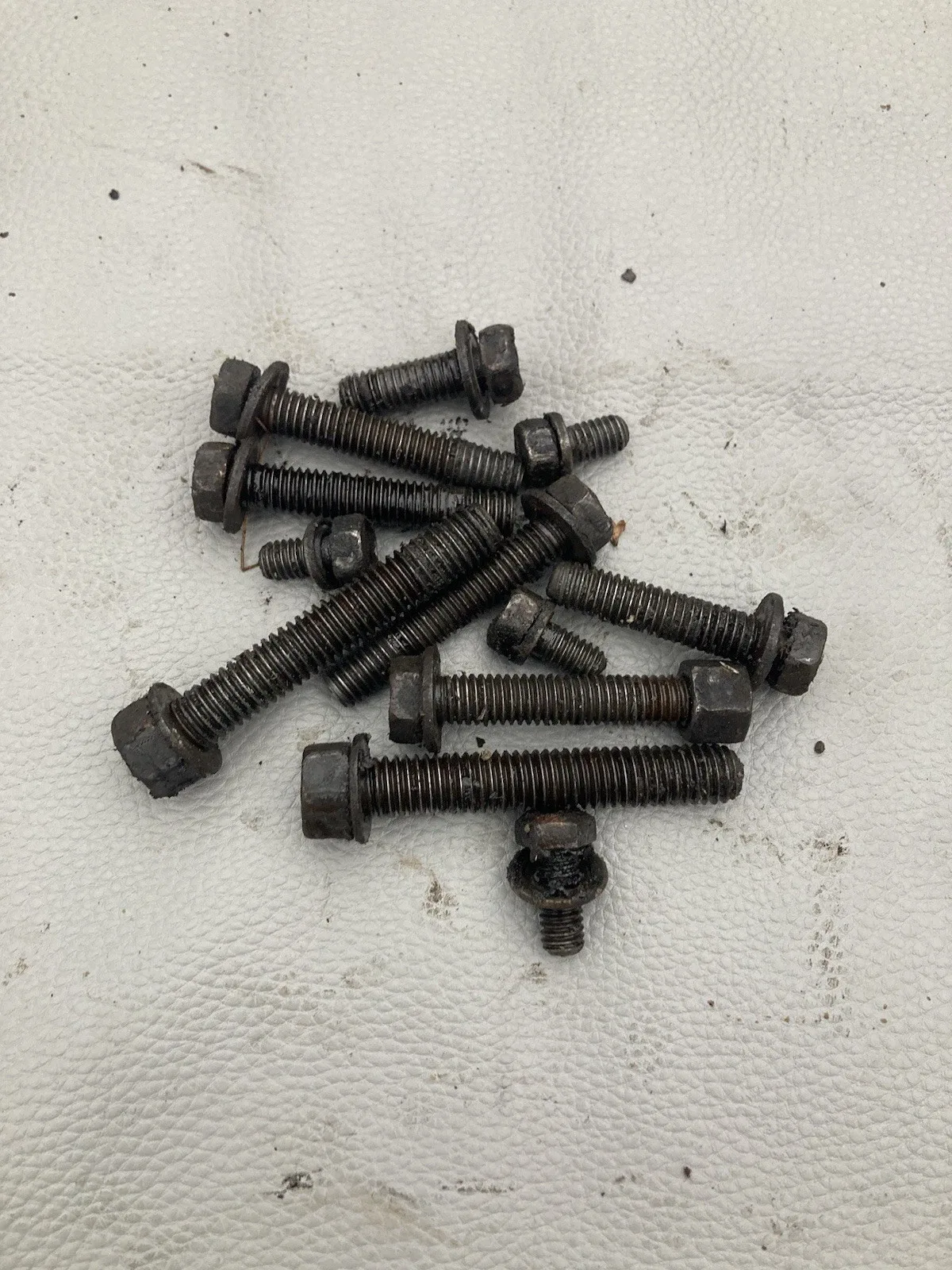 Jeep Wrangler YJ Bell Housing BOLTS 87-90 Automatic 4.2L Transmission Bolts OEM image 2
