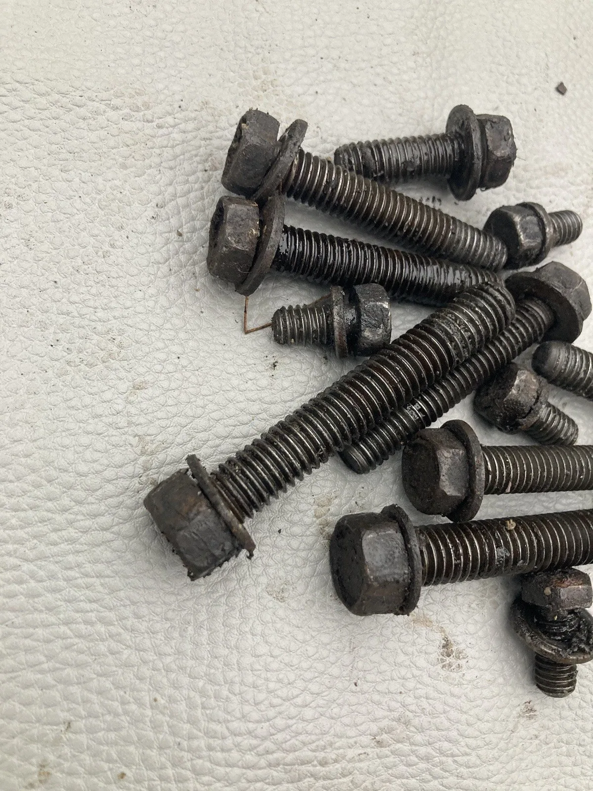 Jeep Wrangler YJ Bell Housing BOLTS 87-90 Automatic 4.2L Transmission Bolts OEM image 3