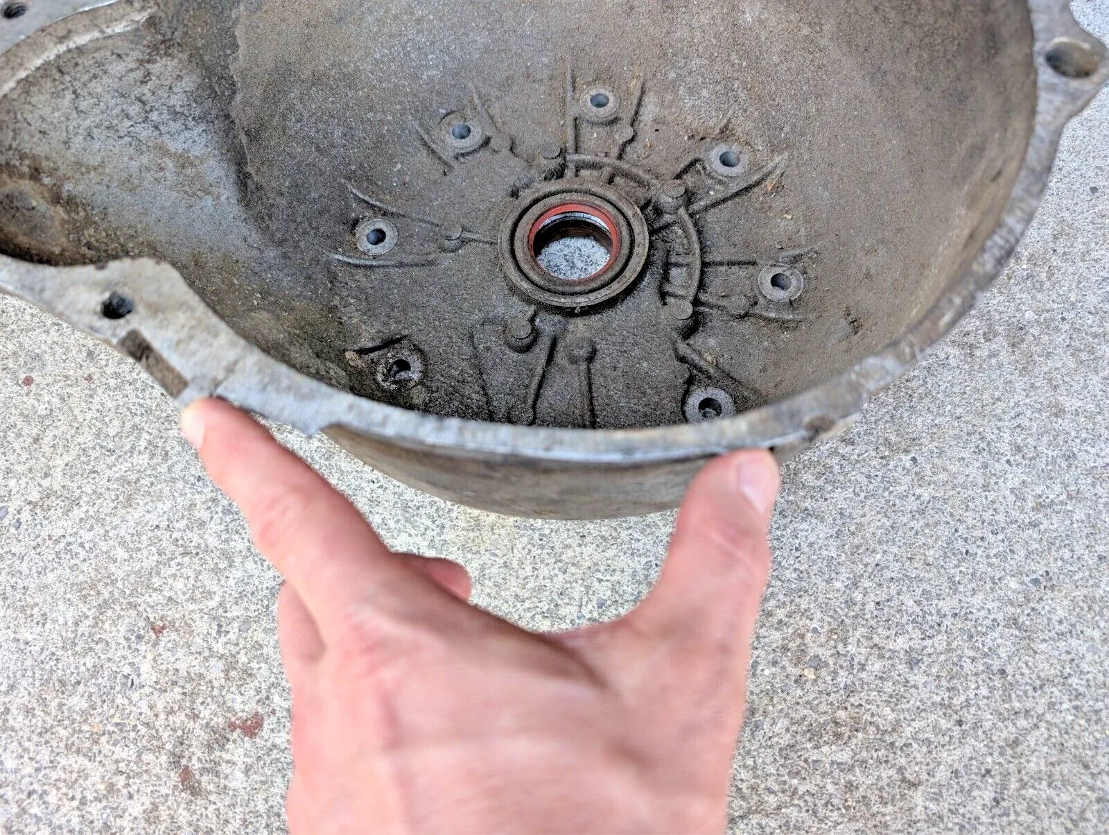 A4LD C3 Ford Mustang Capri 4cyl 2.3L 2.3 liter BELLHOUSING Bell housing crack image 2