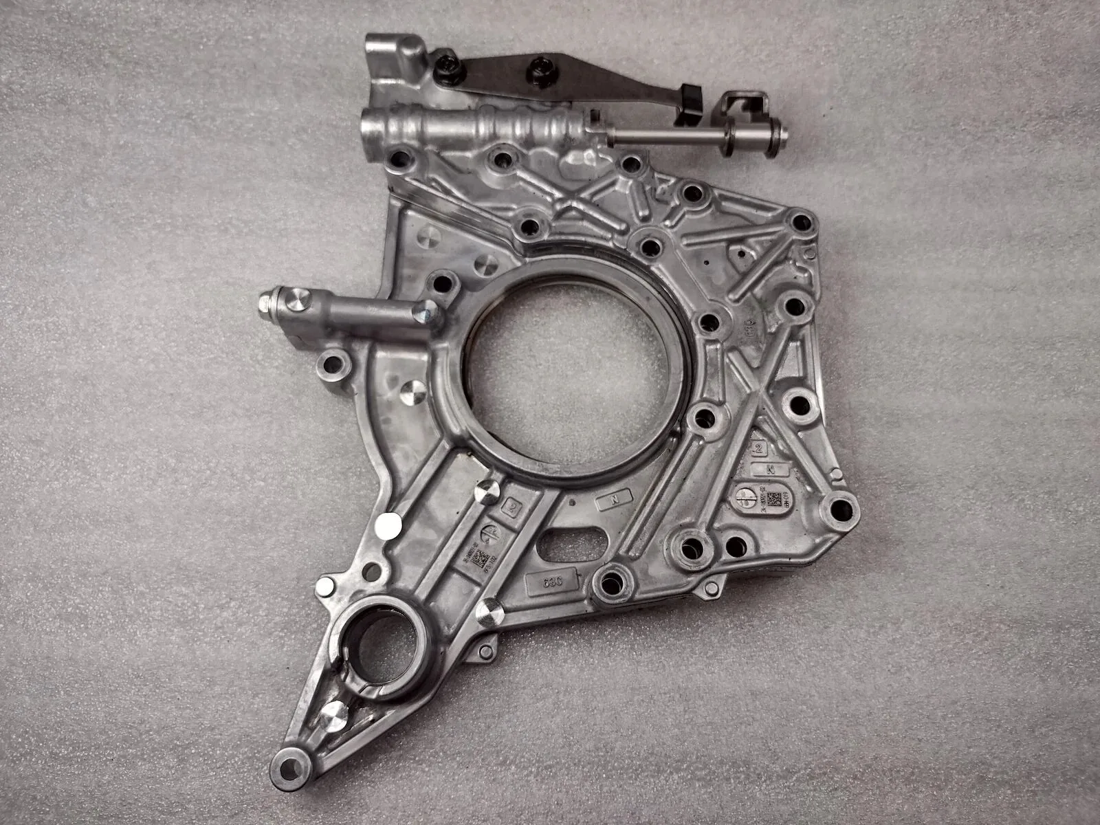 2014-2021 Honda Civic Non-Turbo CVT Manual Valve Assembly w Stator Shaft Flange