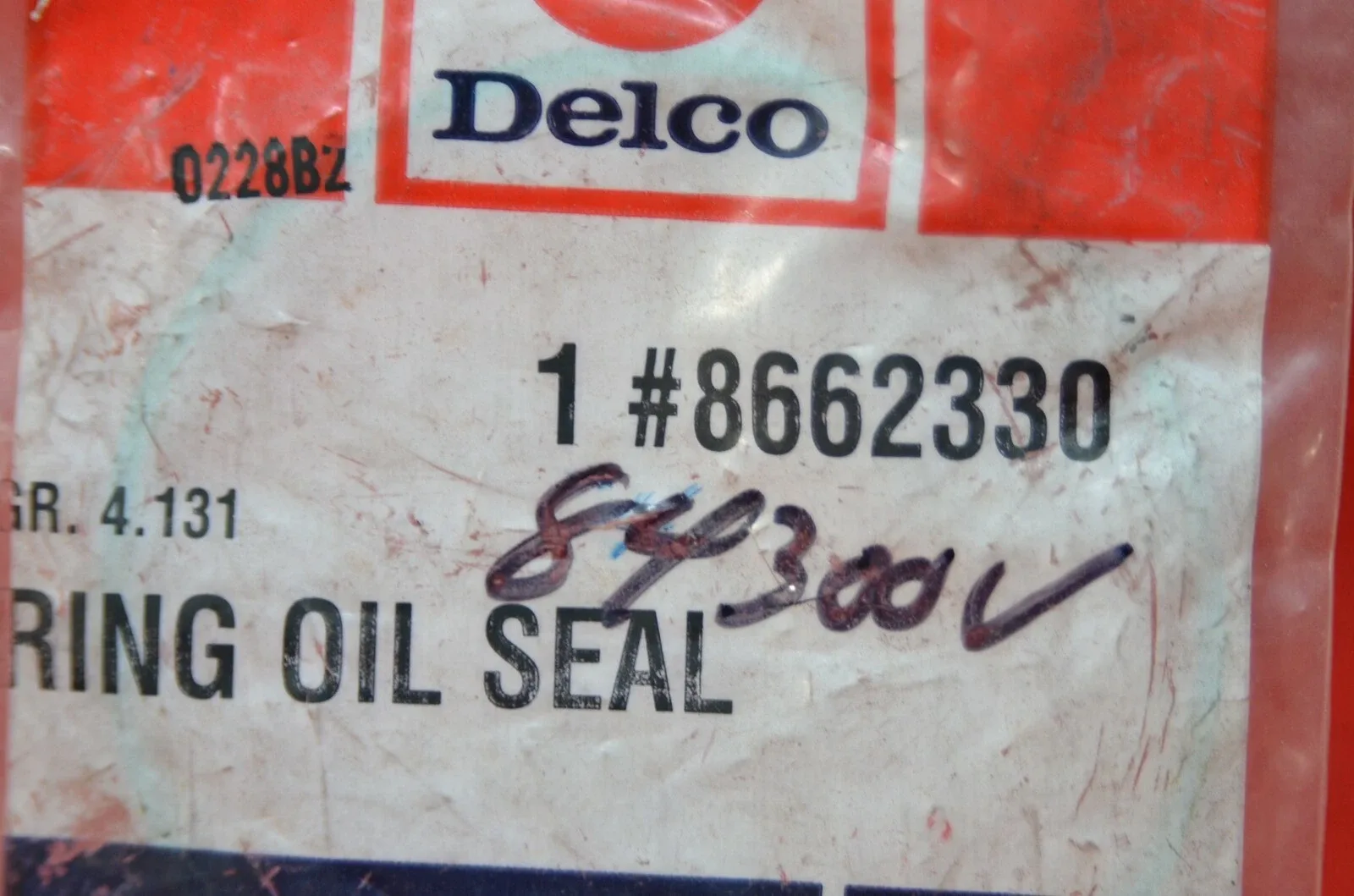 NOS Gm 8662330 Auto Transmission 2nd Clutch Housing Ring Oil Seal Genuine Delco image 2
