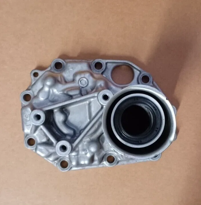 Subaru 5MT Split Case Transmission Tail Housing only image 2