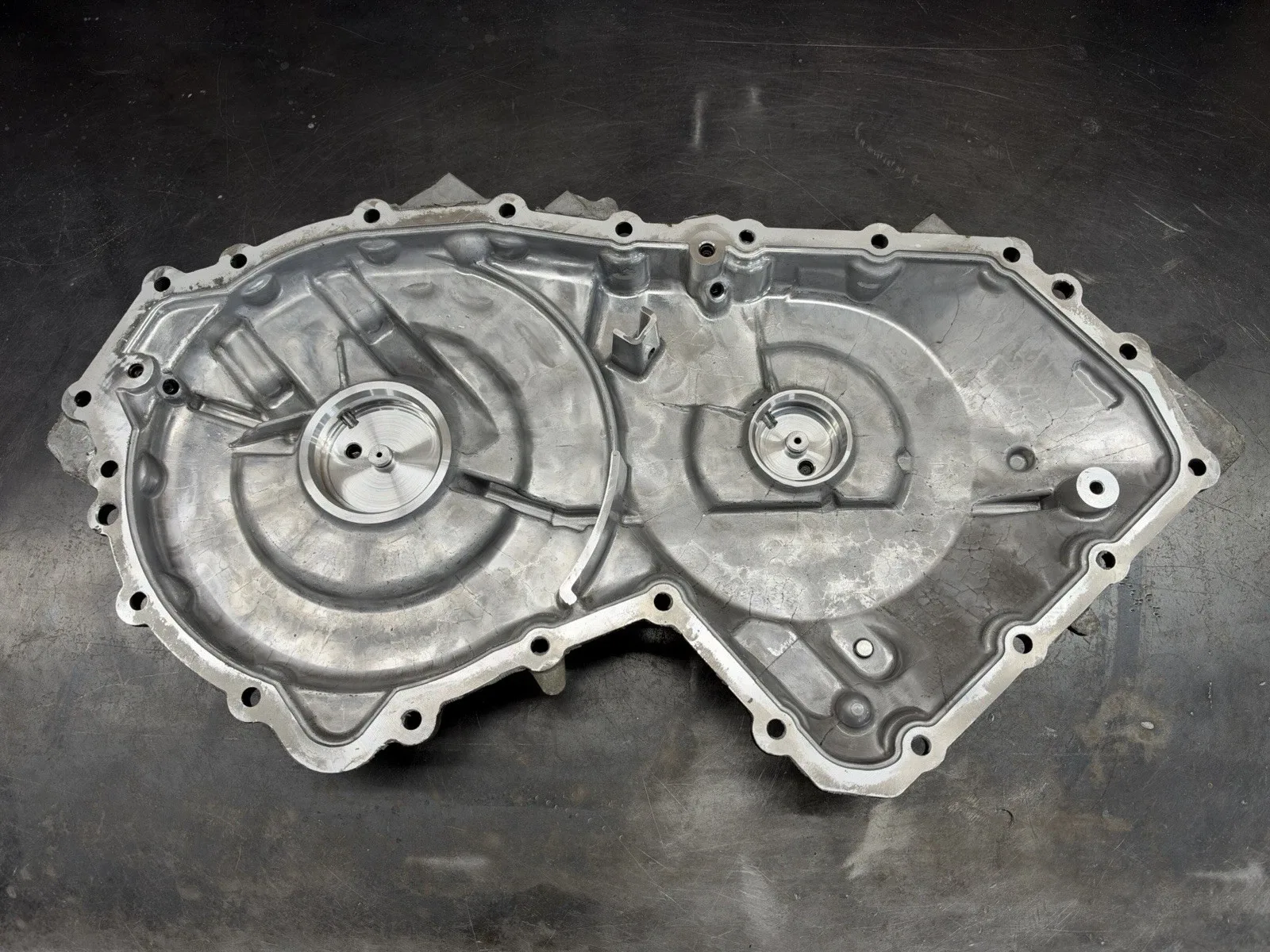 2013-2020 Ford Fusion Hybrid C Max Mkz Transmission Housing Electric Motor Cover image 2