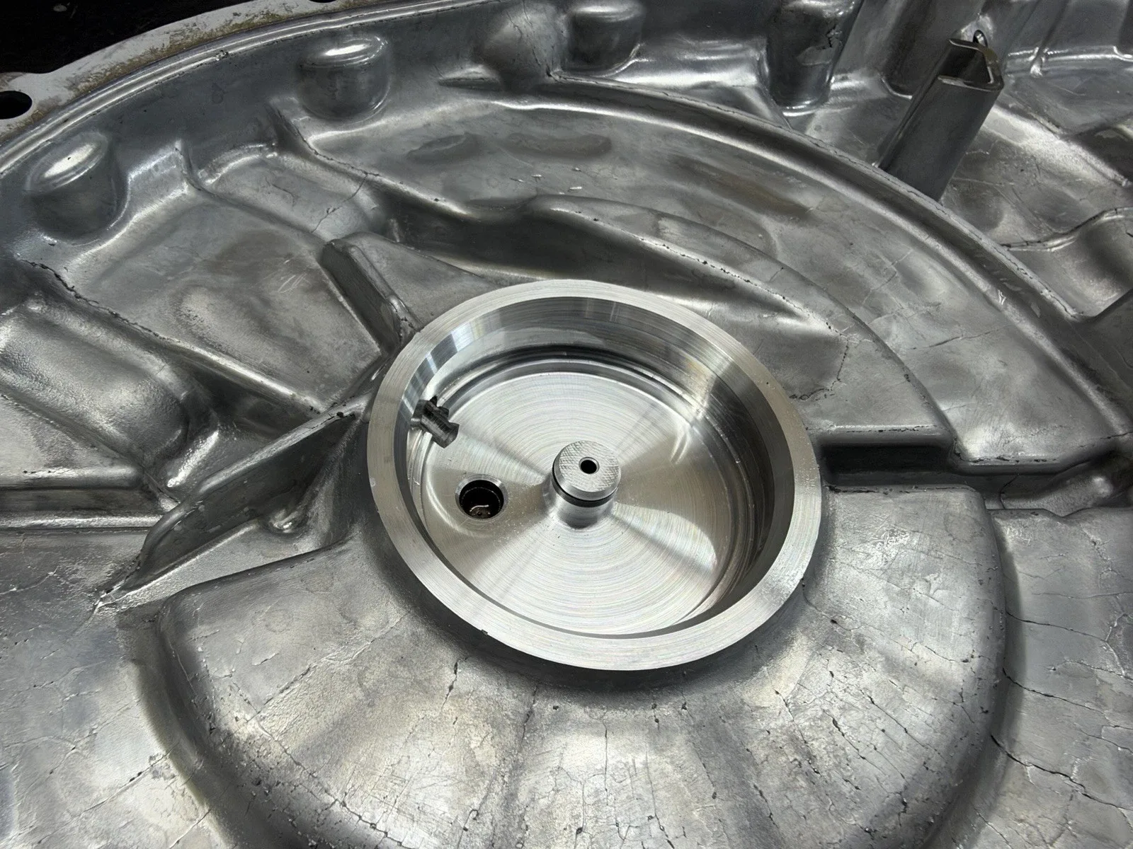 2013-2020 Ford Fusion Hybrid C Max Mkz Transmission Housing Electric Motor Cover image 4
