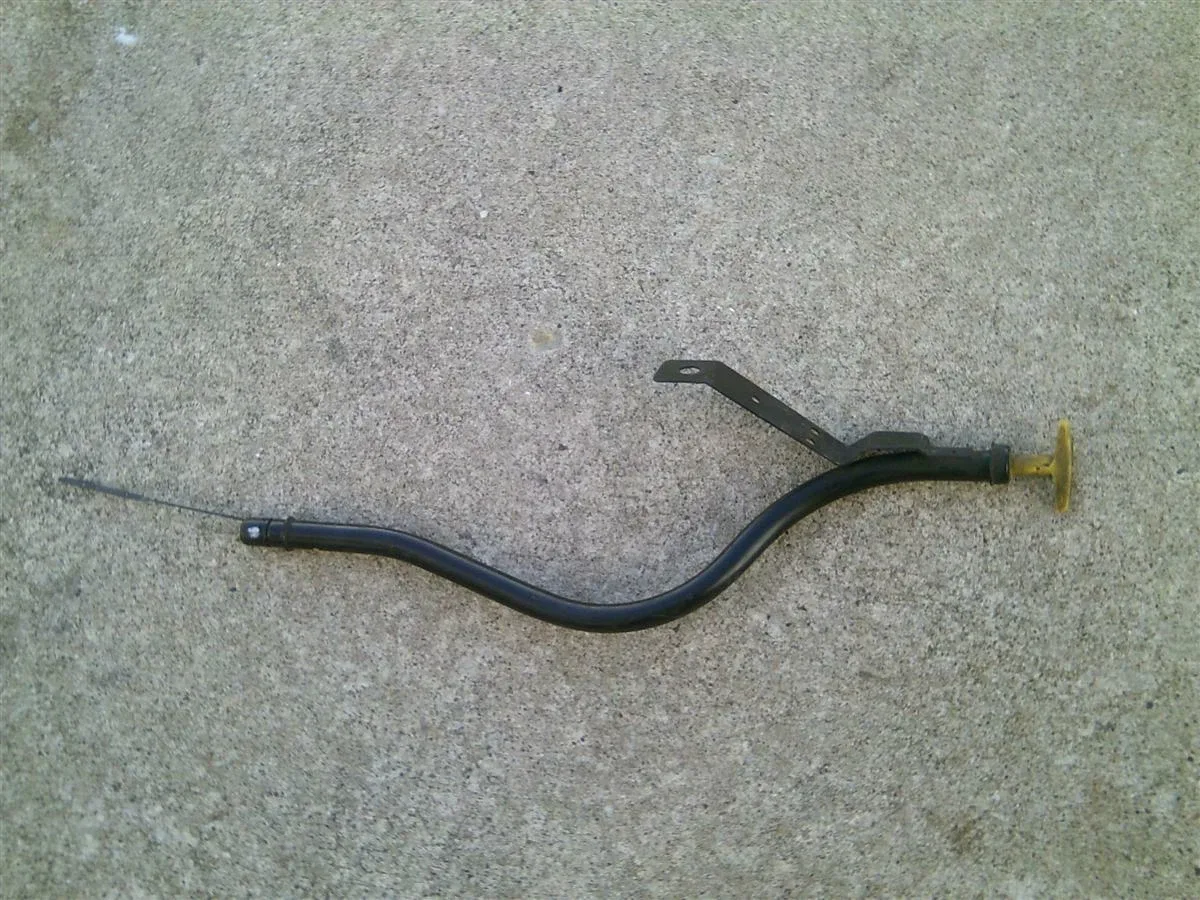 98 Plymouth Voyager 3.3L 4-Speed Automatic Transmission Dip Stick With Housing