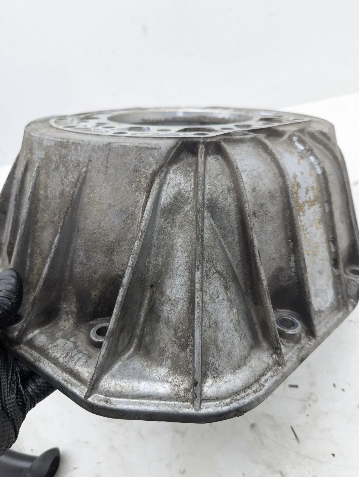 1995 1996 1997 JAGUAR XJ6 AUTO TRANS AUTOMATIC TRANSMISSION Bell Housing image 4