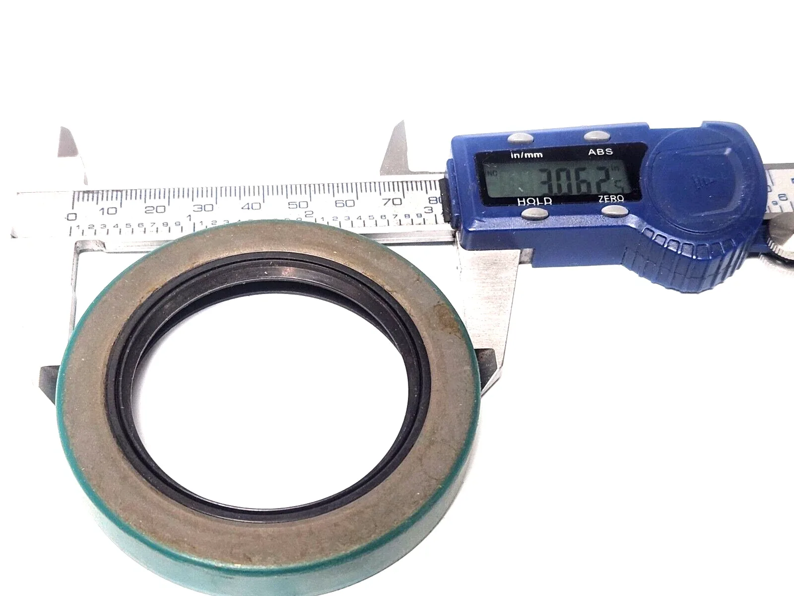 .For  New Process 205 Transfer Case Rear Output Shaft Seal