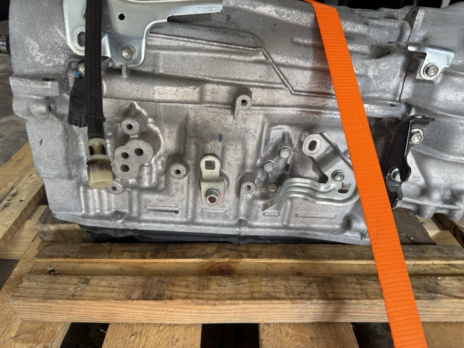 2019 Toyota Tacoma TRD Off-Road 3.5L Automatic Transmission Tail Housing OEM image 4