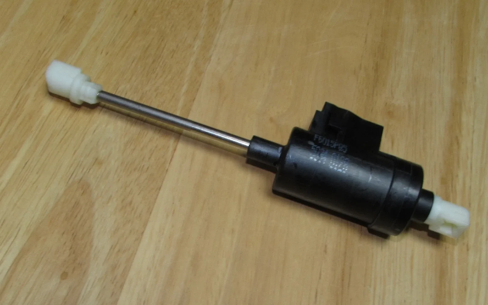 OEM Transmission Shift Interlock Solenoid For 03-05 Chevrolet Impala 21996062 image 2