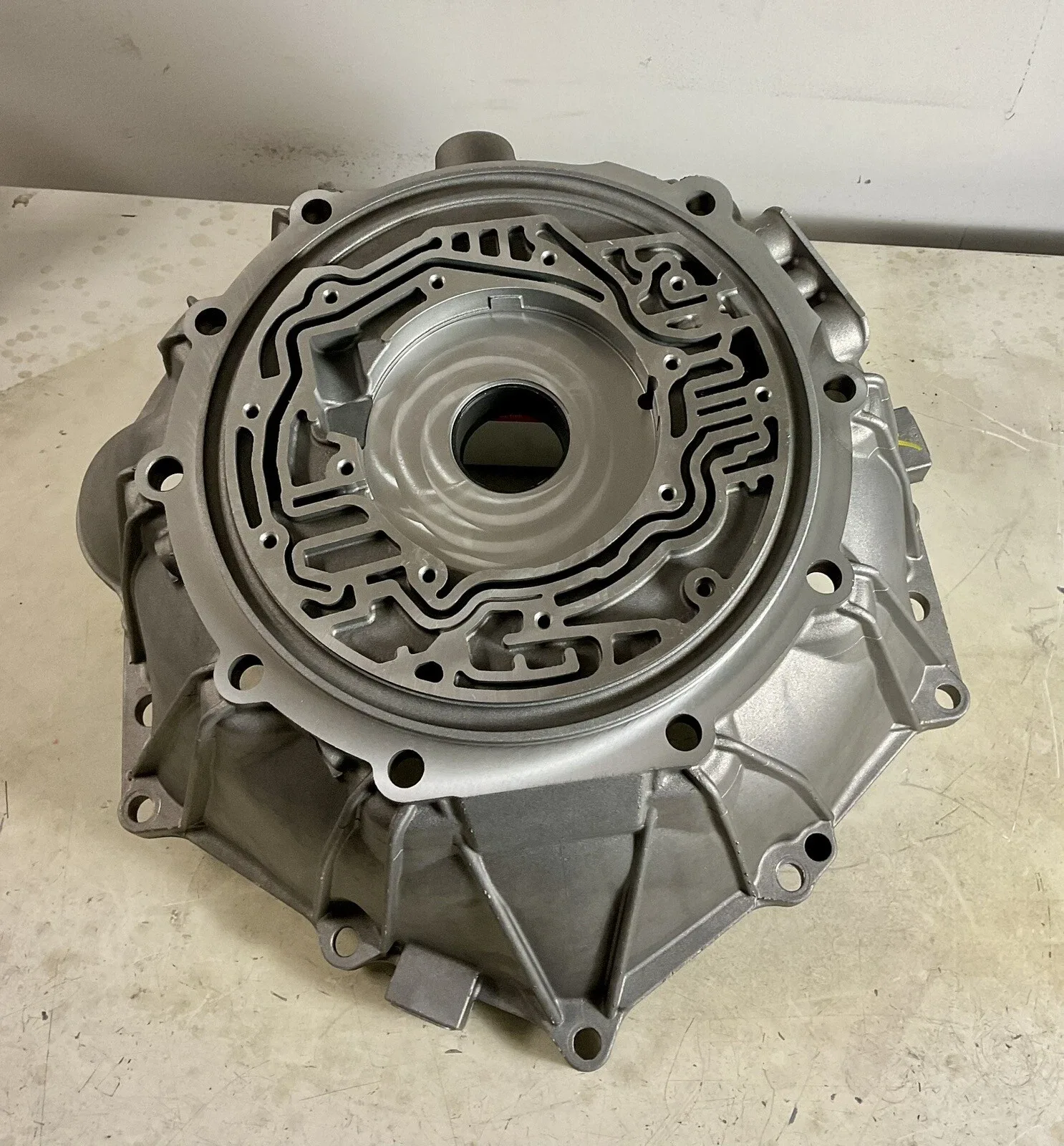 6L80 6L90E Pump and Bell Housing Assembly Reman Cast# 9892, 9952, 6121. image 3
