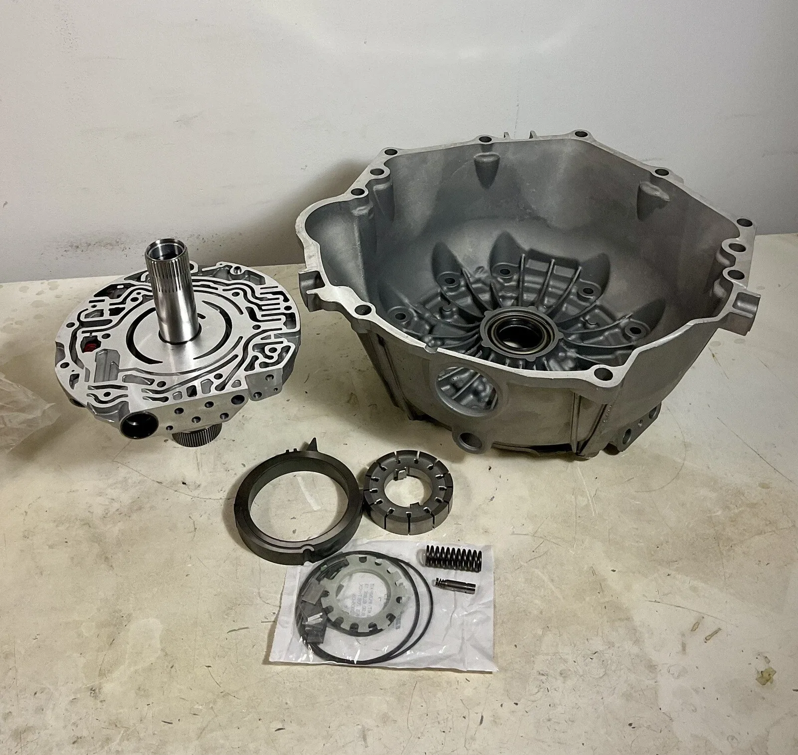 6L80 6L90E Pump and Bell Housing Assembly Reman Cast# 9892, 9952, 6121.