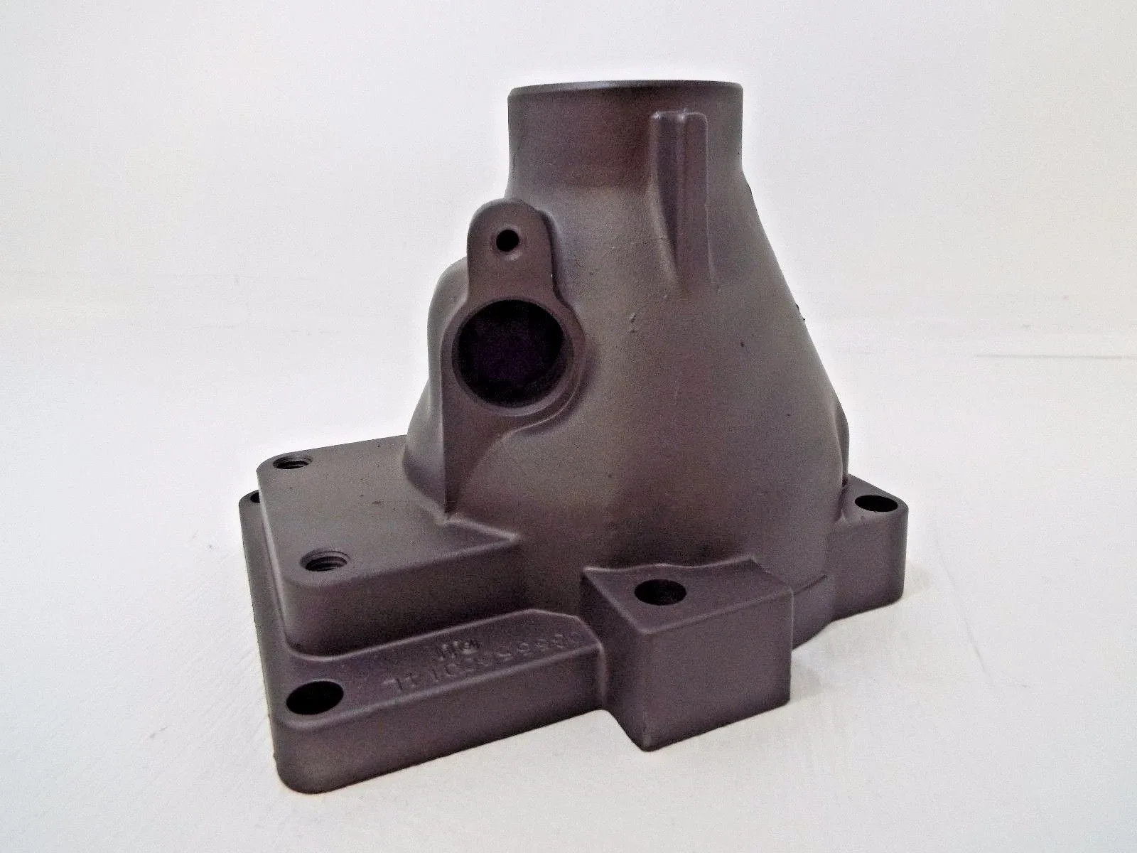 .Used for Toyota A40 series automatic transmission Ext Housing 2wd 03555600 image 4