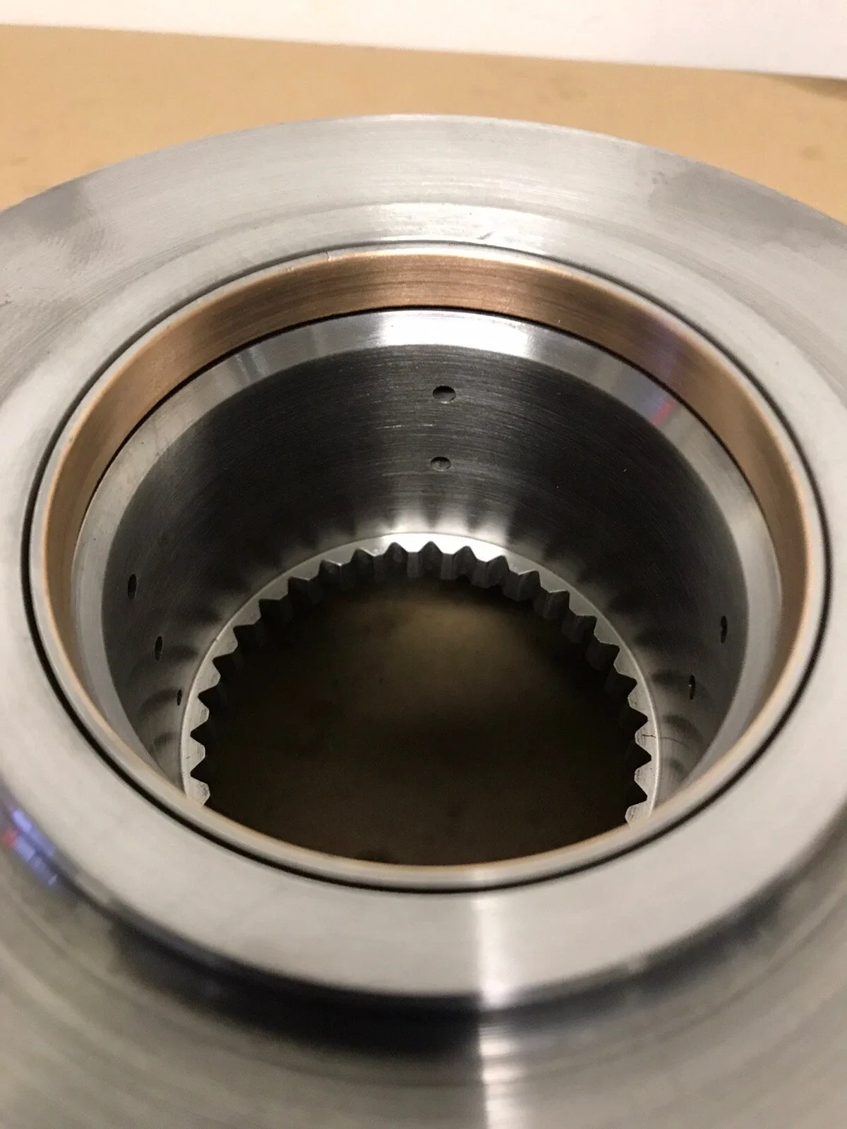 Allison 1000/2000 Transmission Rotating Clutch Housing With PTO 3RD gen 29540518 image 3