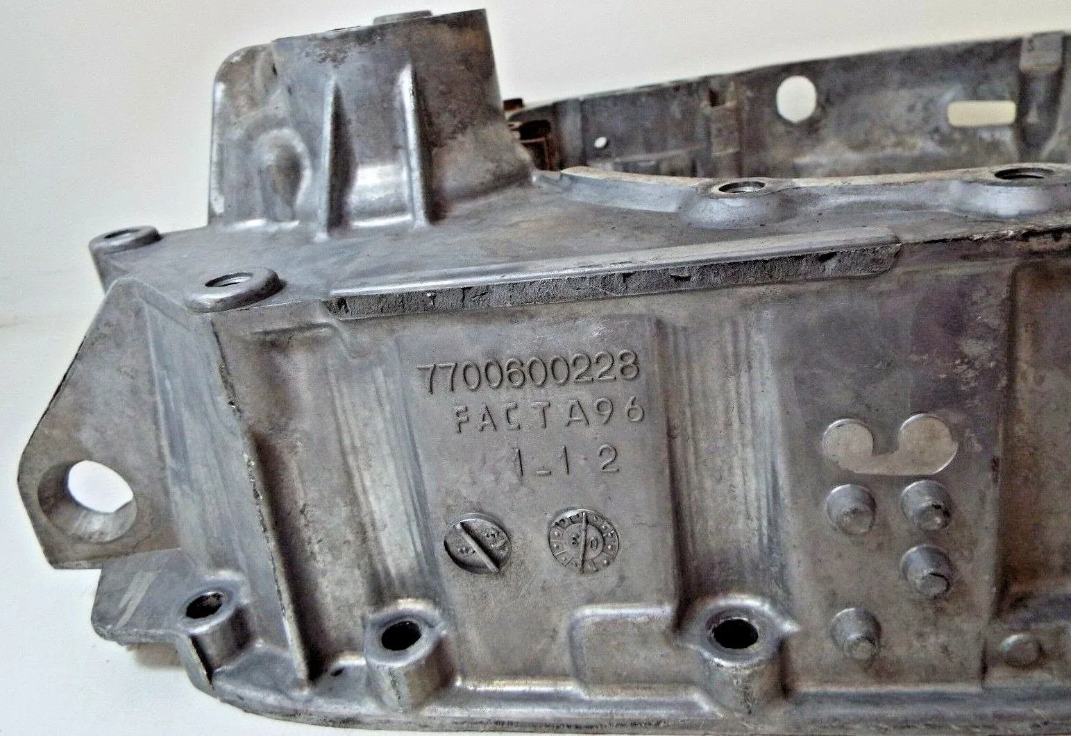 . AL4 DPO transmission housing cast #7700600228 origin RENAULT fac1_1 image 4