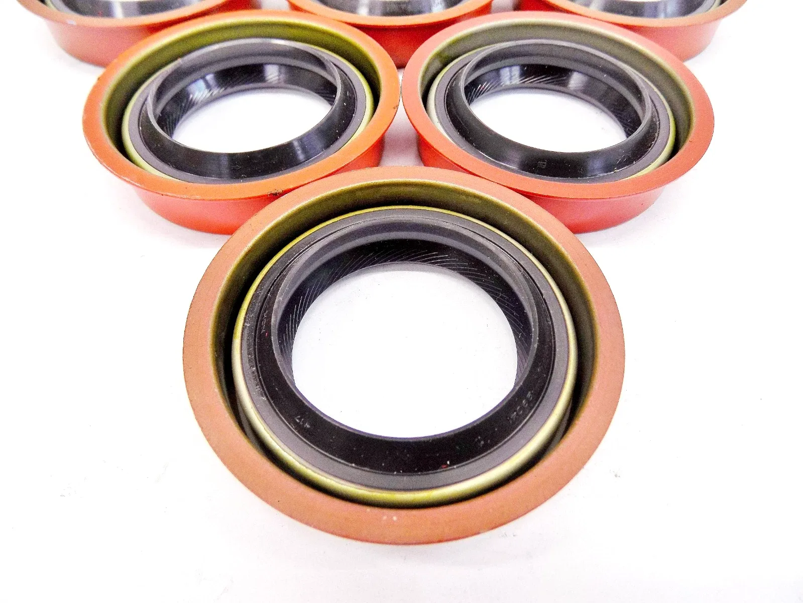 Bulk Lot of 19 Ford/Mopar & GM 2WD Rear Seals 2.510 OD. Transtar #36074 image 3