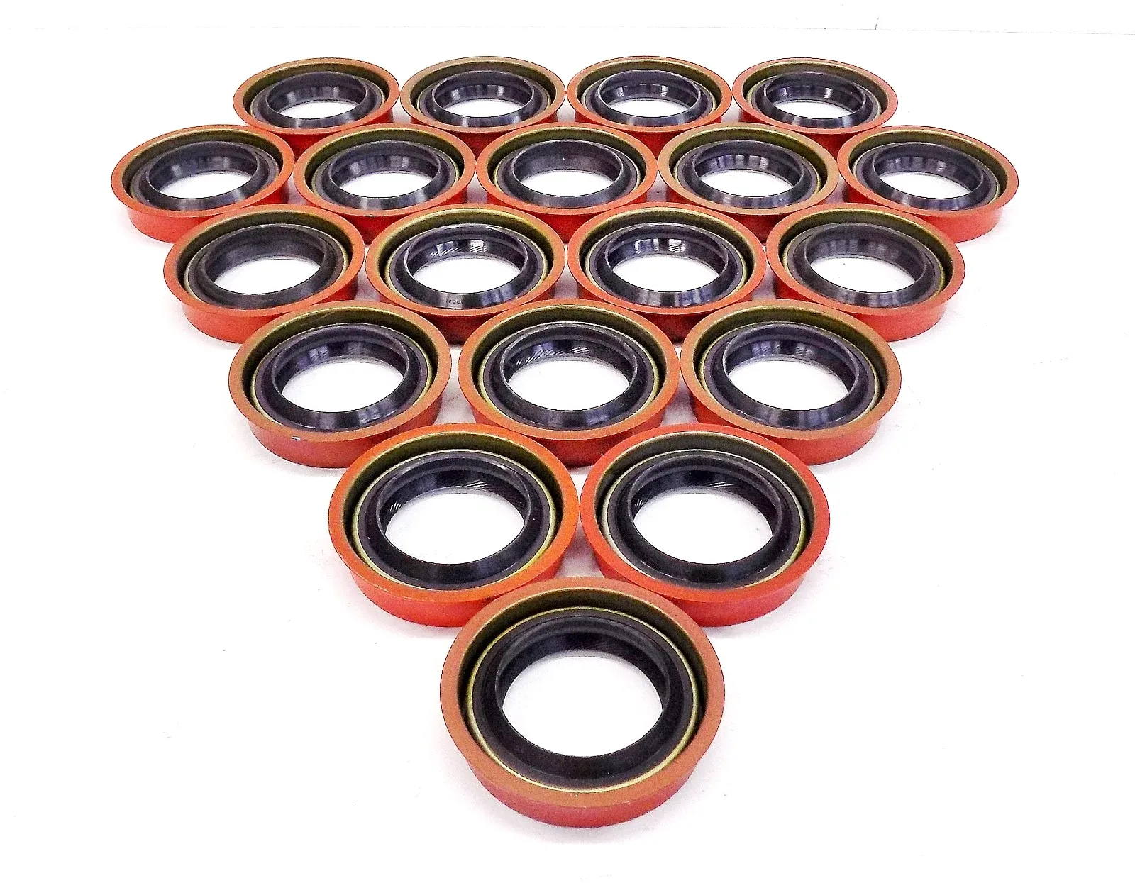 Bulk Lot of 19 Ford/Mopar & GM 2WD Rear Seals 2.510 OD. Transtar #36074