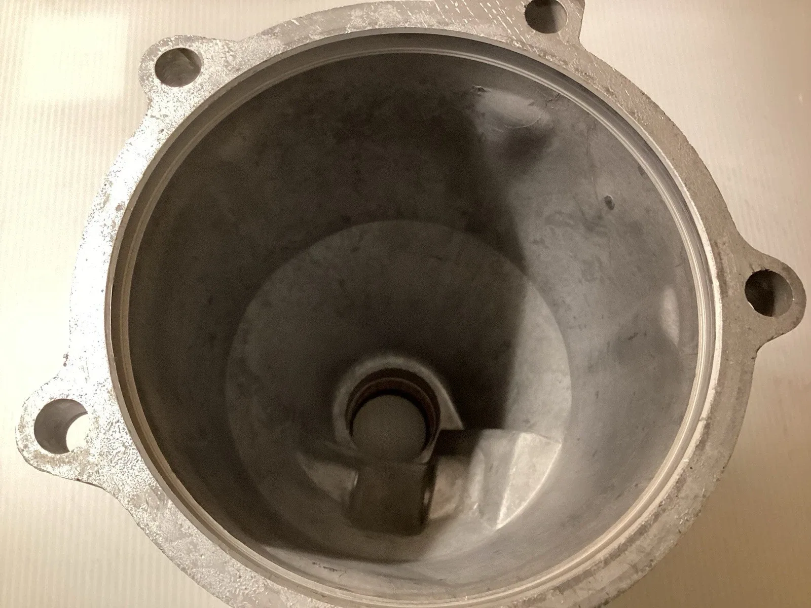 Aluminum Powerglide 9” Tail Housing image 4