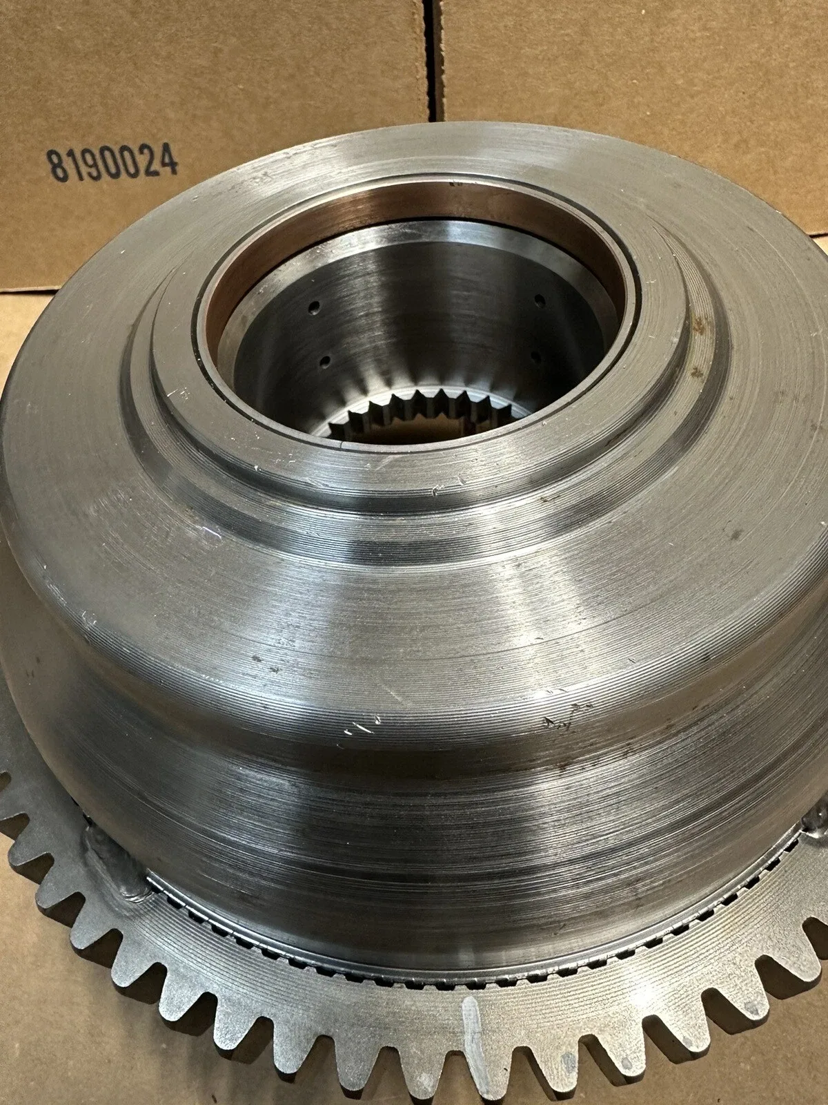 ALLISON 29542802, 1000 2000 2400 TRANS ROTATING HOUSING W/PTO 4TH GEN LUBE .093” image 2