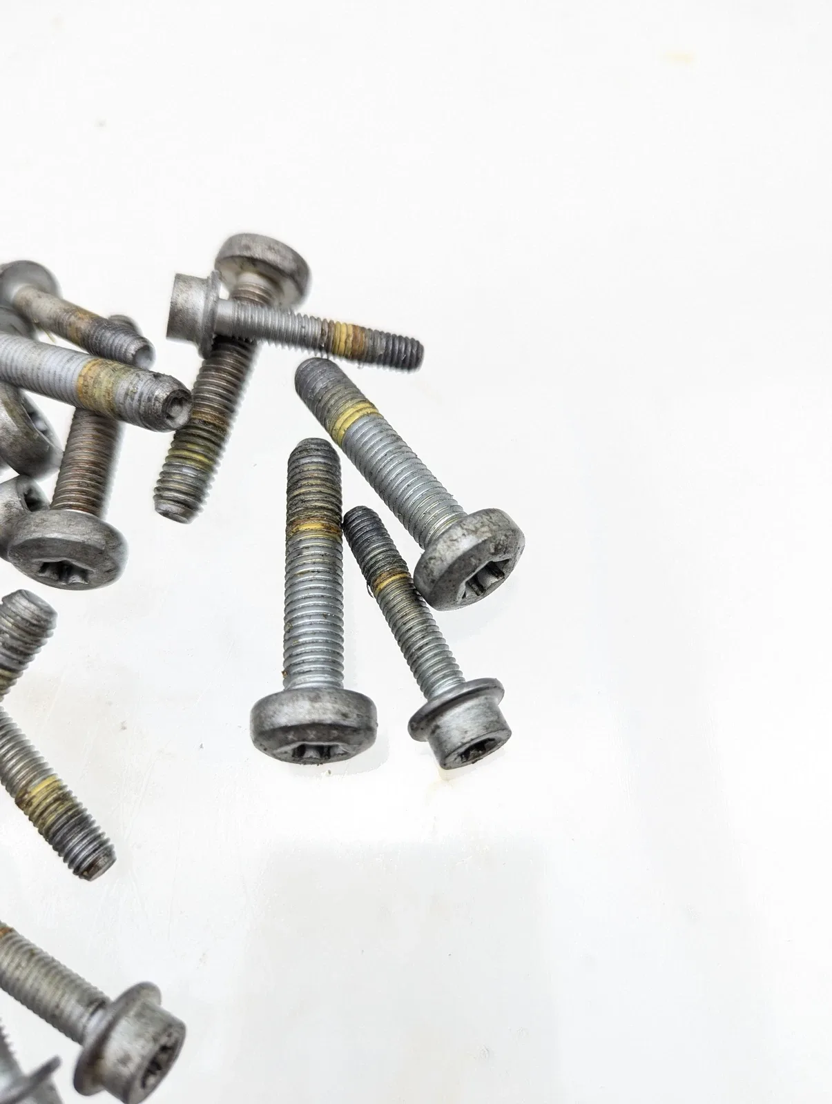 2000-2004 Mercedes S430 Inner Bell Housing Bolts OEM image 2