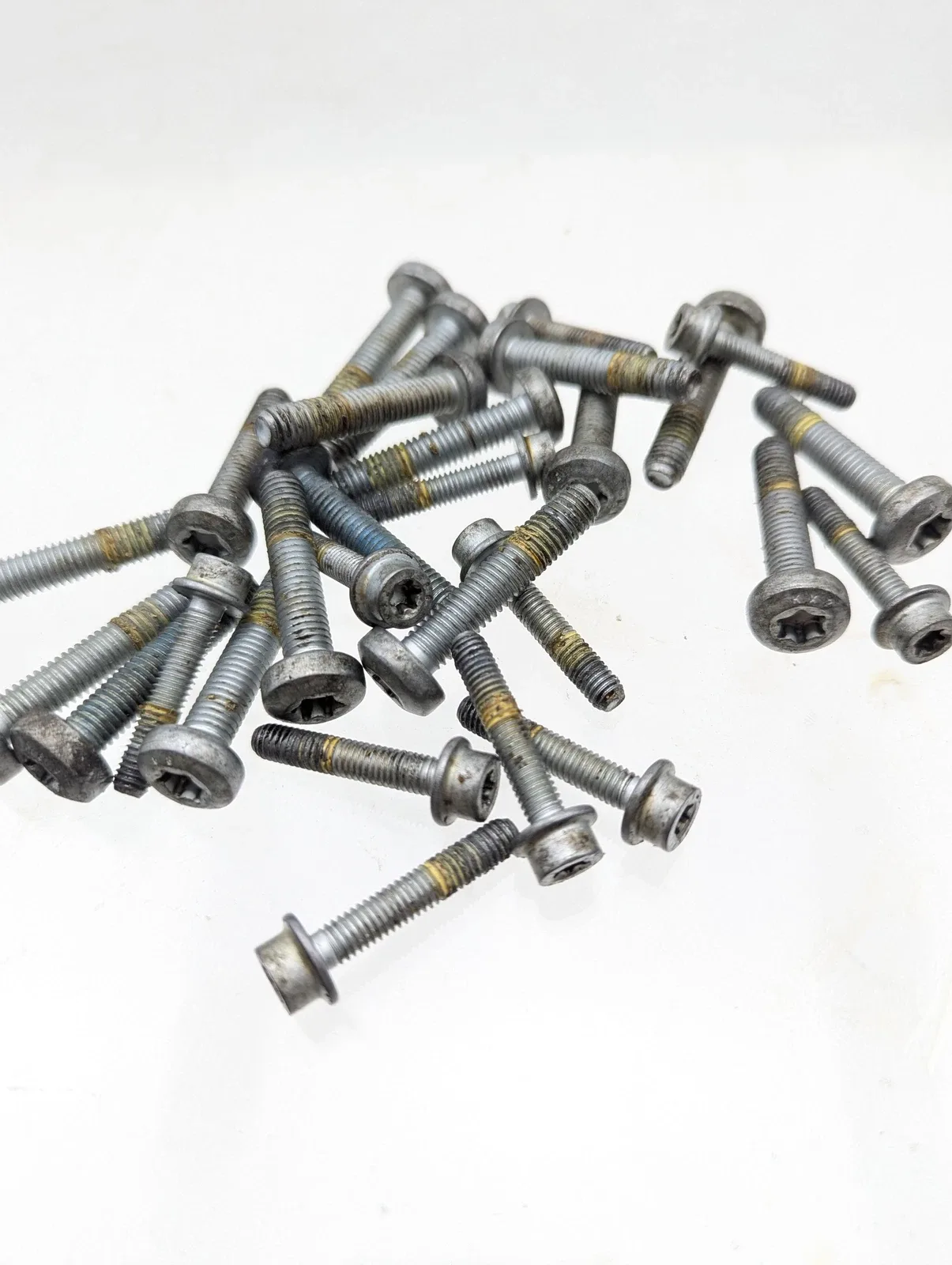 2000-2004 Mercedes S430 Inner Bell Housing Bolts OEM image 3