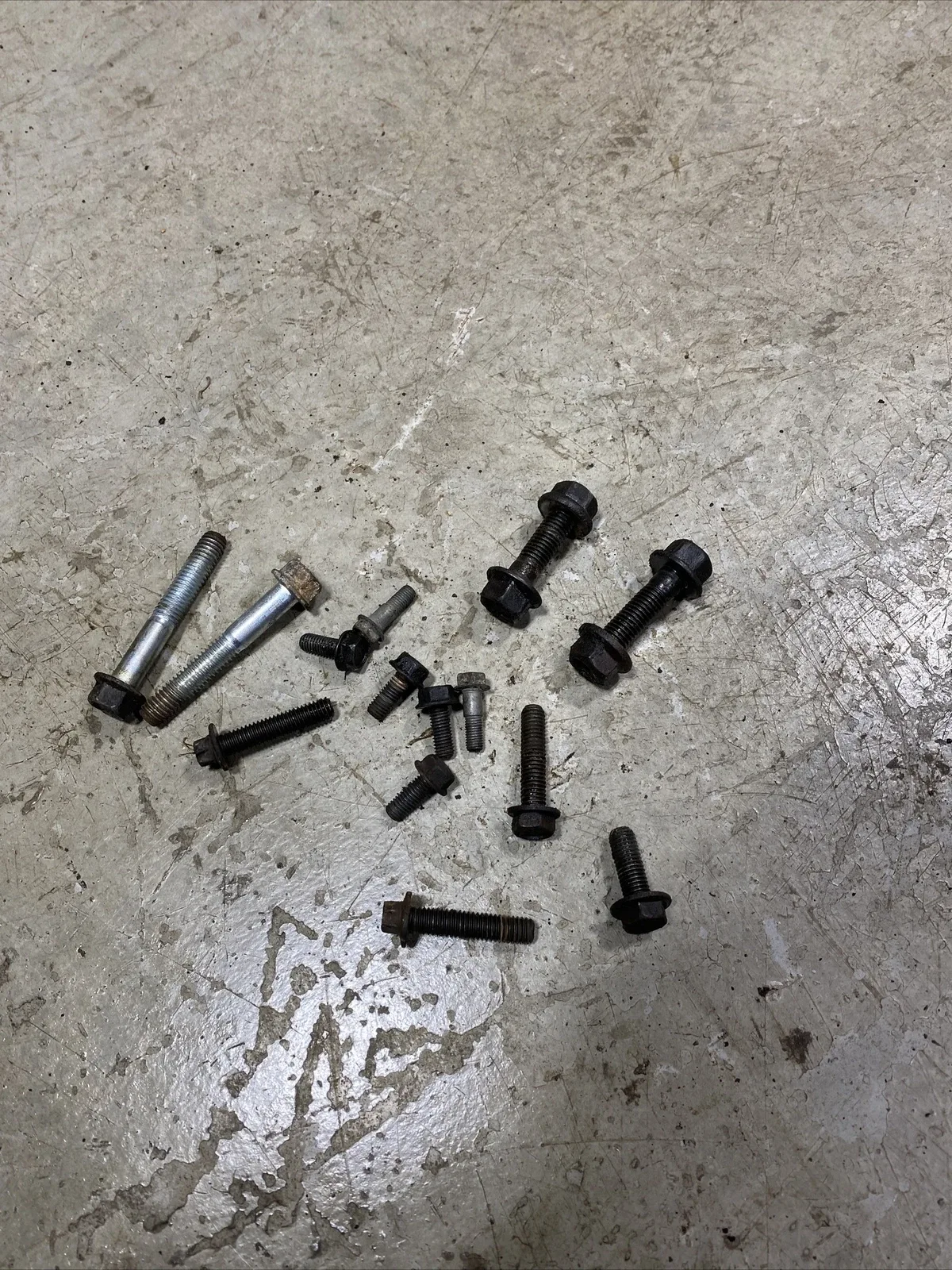 Jeep Cherokee XJ 87-01 AW4 Auto Trans Bell housing to Engine Mounting Bolts(B98)