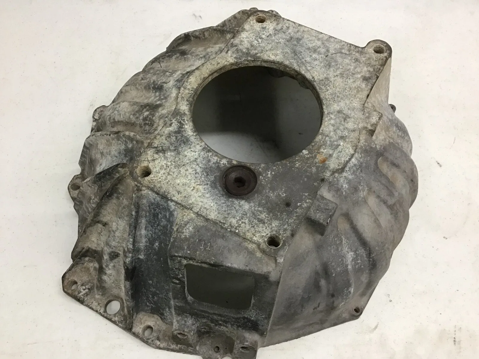 10.5" bell housing GM Chevrolet 117AL59 used image 2