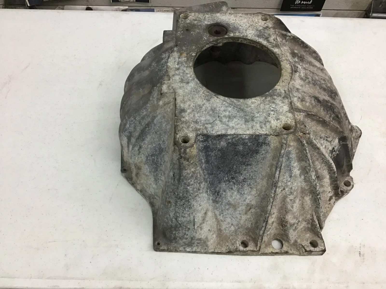 10.5" bell housing GM Chevrolet 117AL59 used image 3
