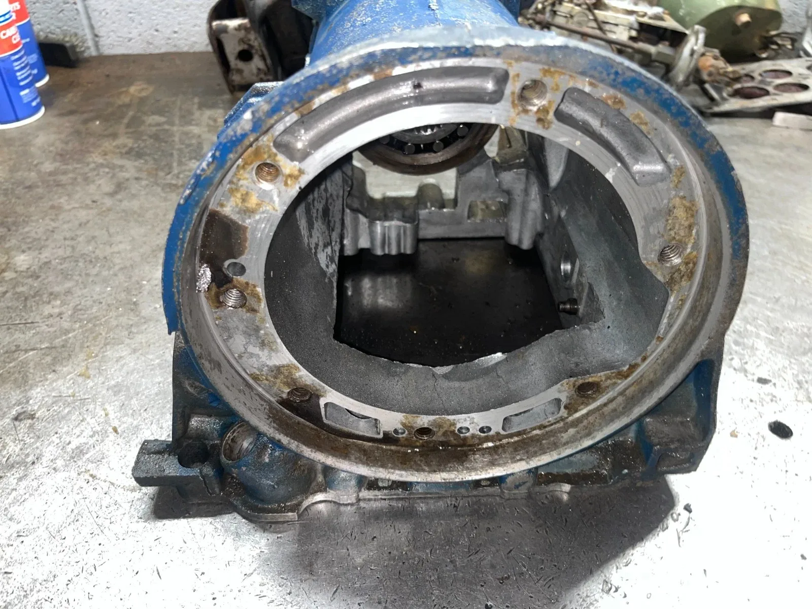 Ford C4 transmission bare case,case fill C8OF date code image 2