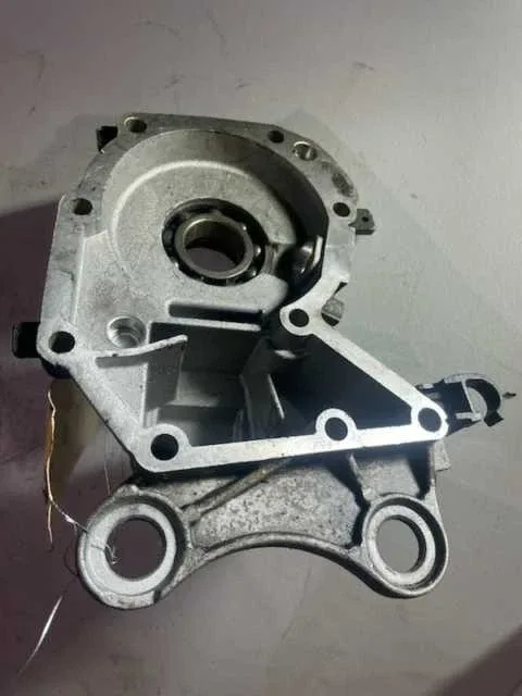 1262711201 Flange housing transmission W126 722.3 560SEC 300SE 300SDL 420SEL 560 image 2