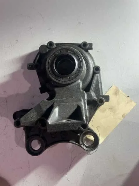 1262711201 Flange housing transmission W126 722.3 560SEC 300SE 300SDL 420SEL 560