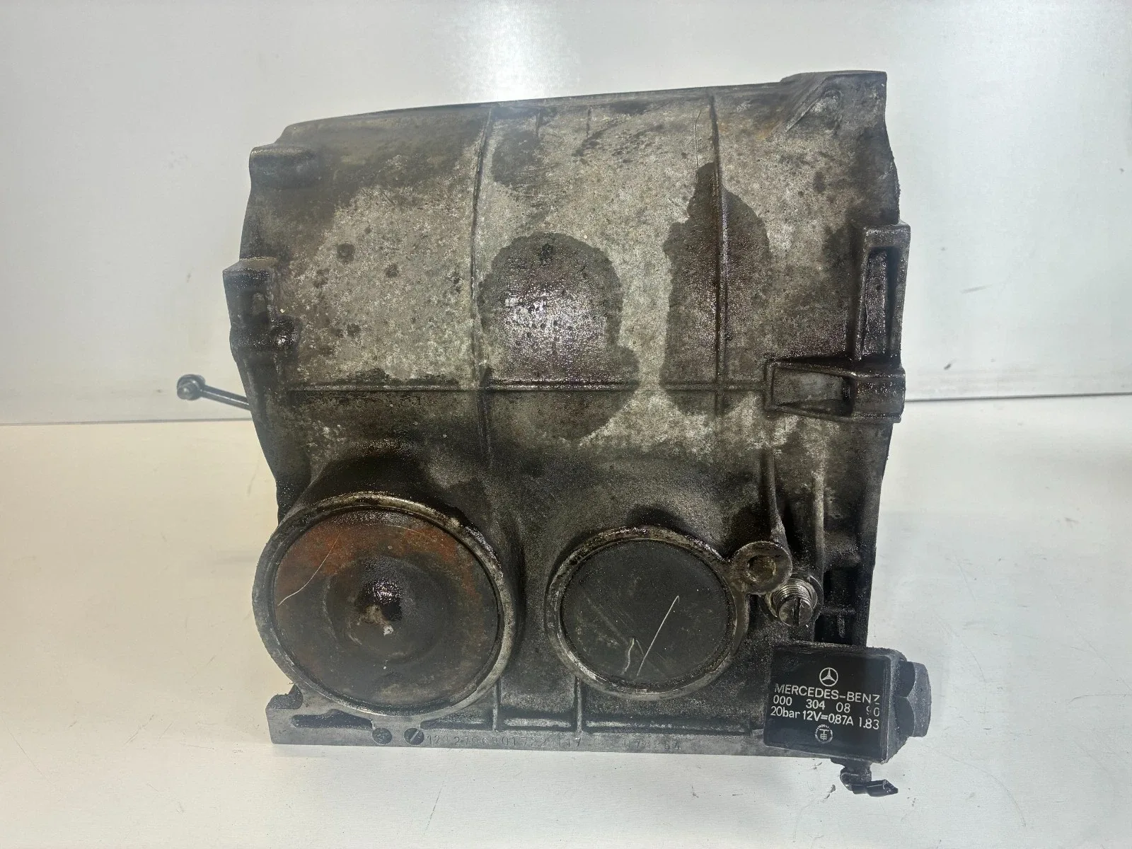 722.117 Gearbox Housing 1232706301 77-85 Mercedes Benz W123 300D 240D 1152714201