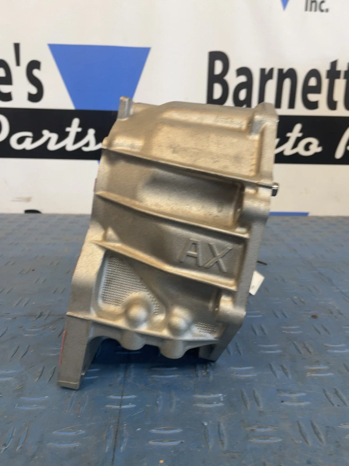 2024 2025 Toyota Tacoma 4x4 2.4l Automatic Transmission Tailshaft Housing Oem image 2