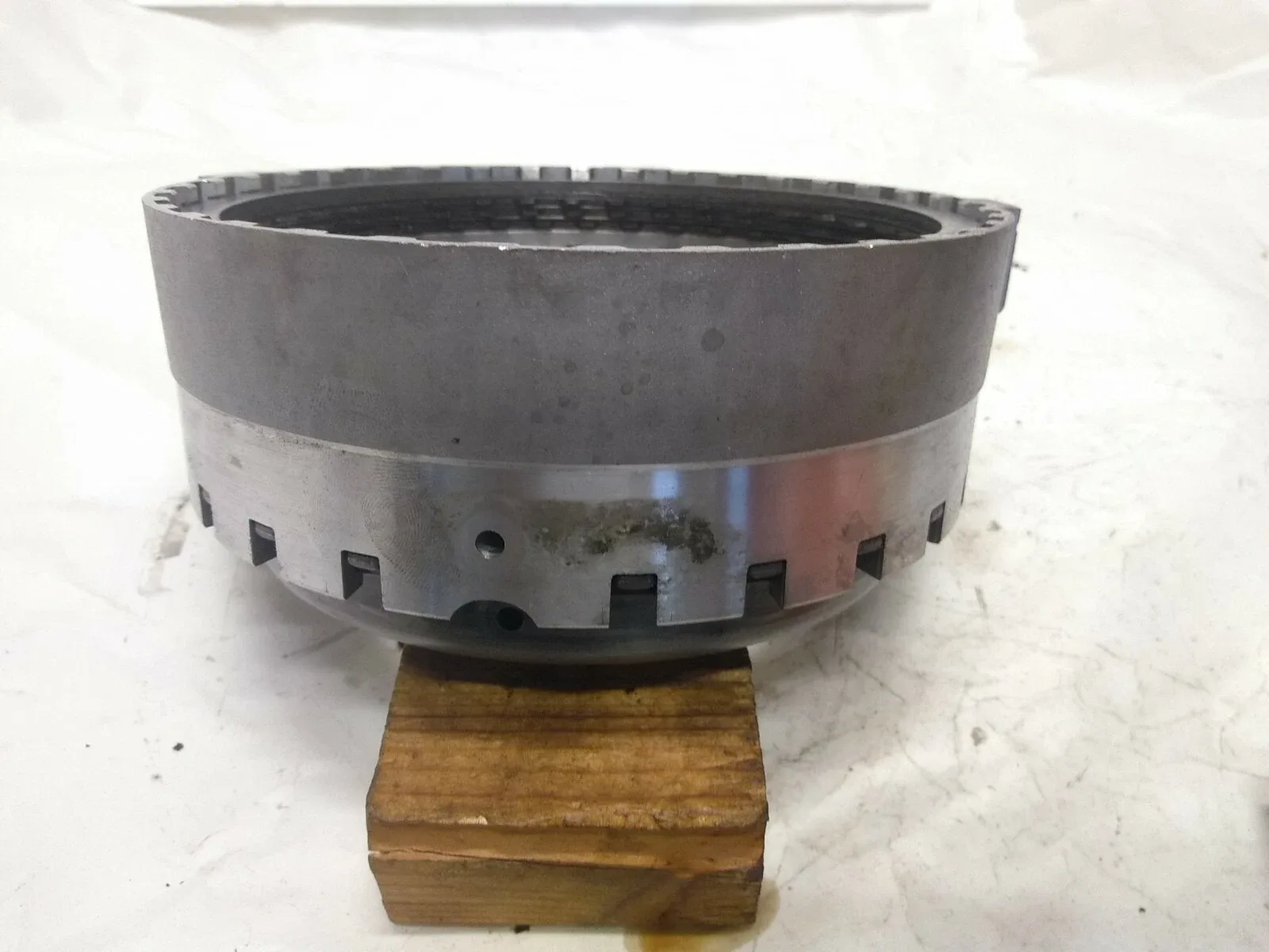 BMW E53 X5 3.0L AWD A5S390R 5L50 Automatic Transmission Overdrive Clutch Housing image 3
