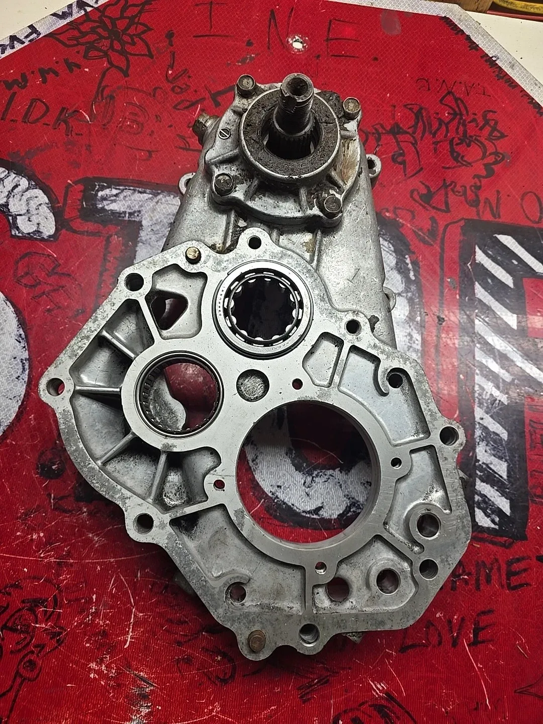 1985-1995 Toyota Gear Driven Transfer Case Housing B37 image 2