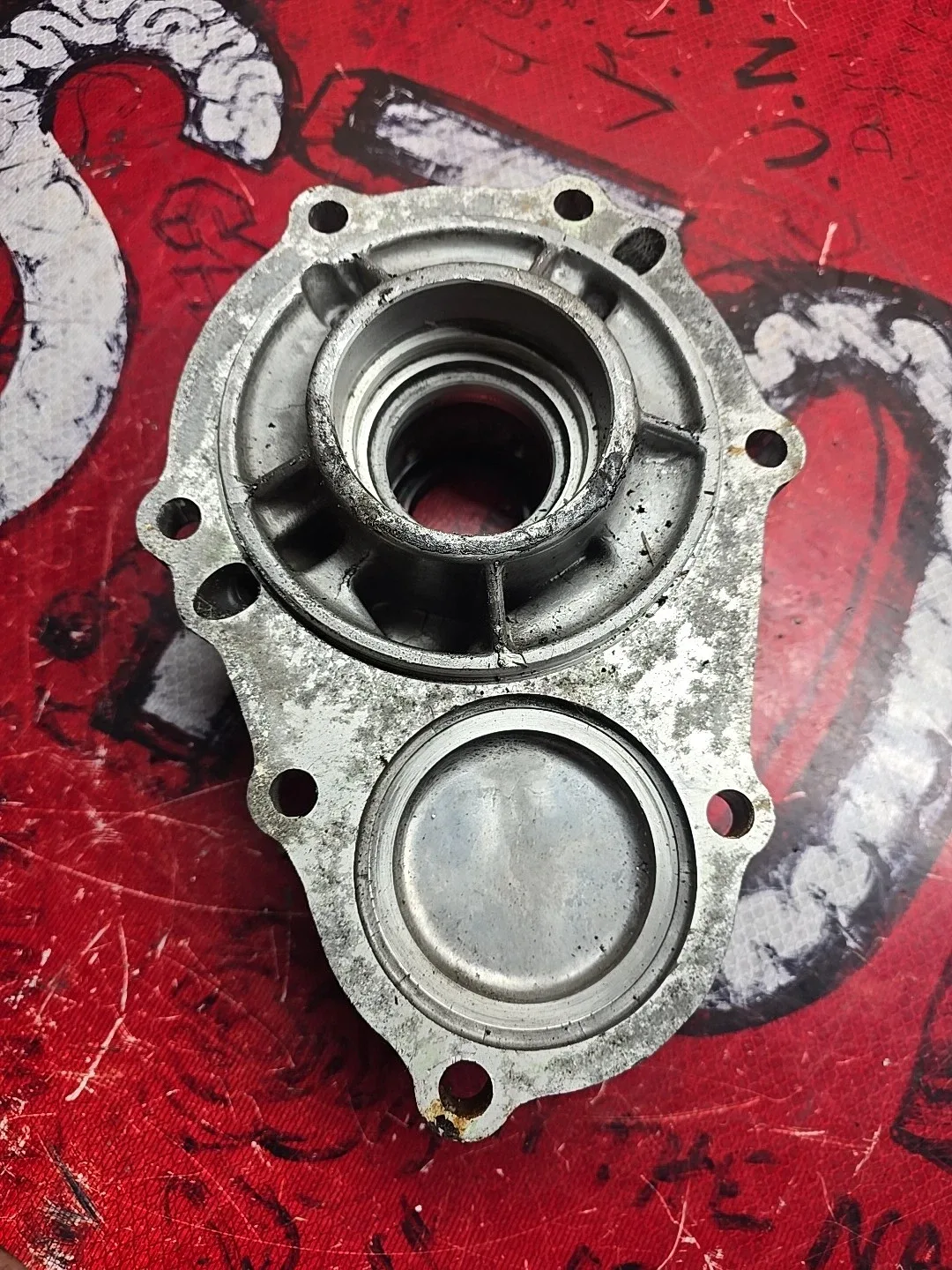 1985-1995 Toyota Gear Driven Transfer Case Housing Cover B37 image 3
