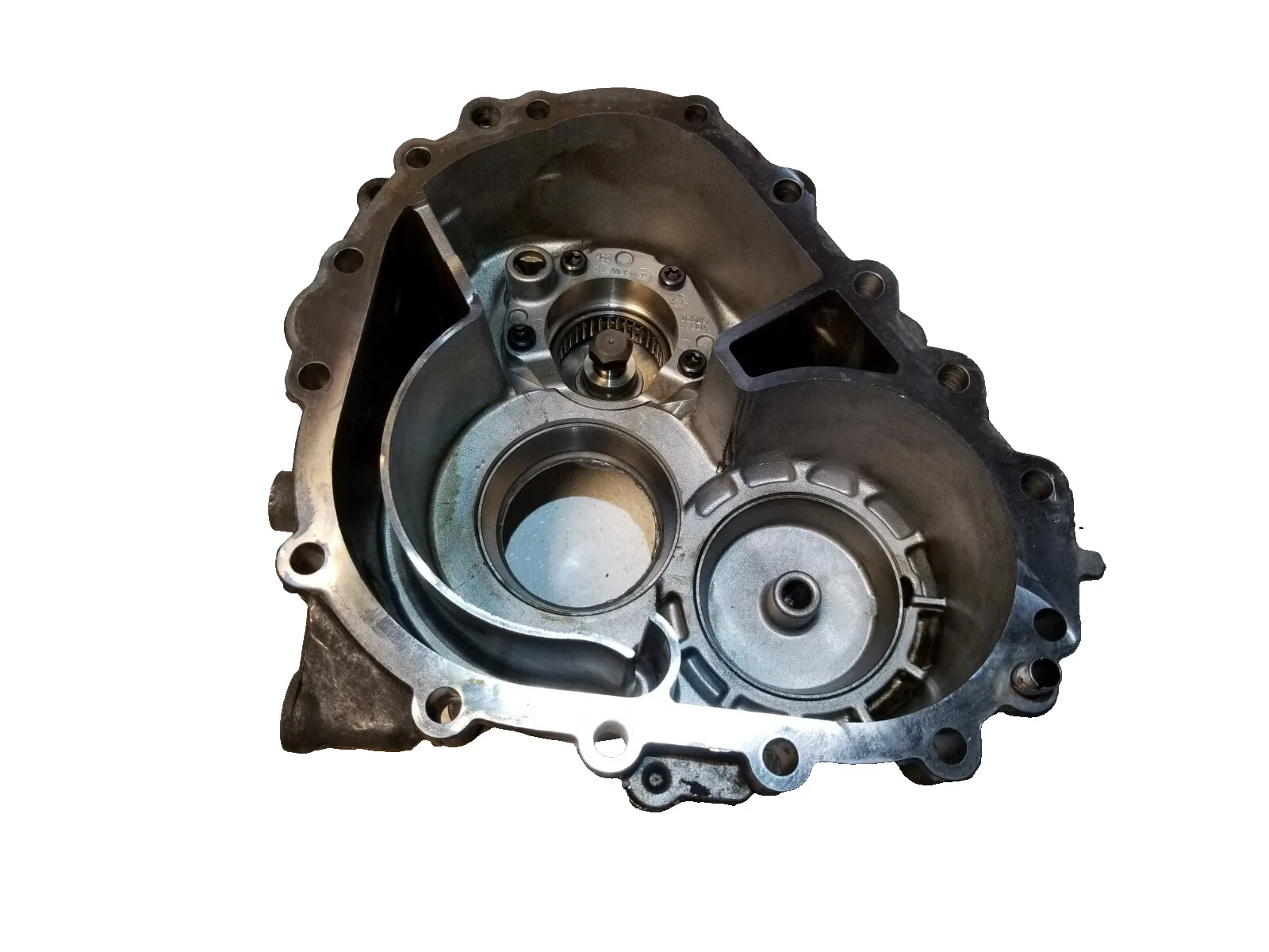 2014 Audi A6 3.0T Automatic Transmission Transfer Case Housing OEM image 2