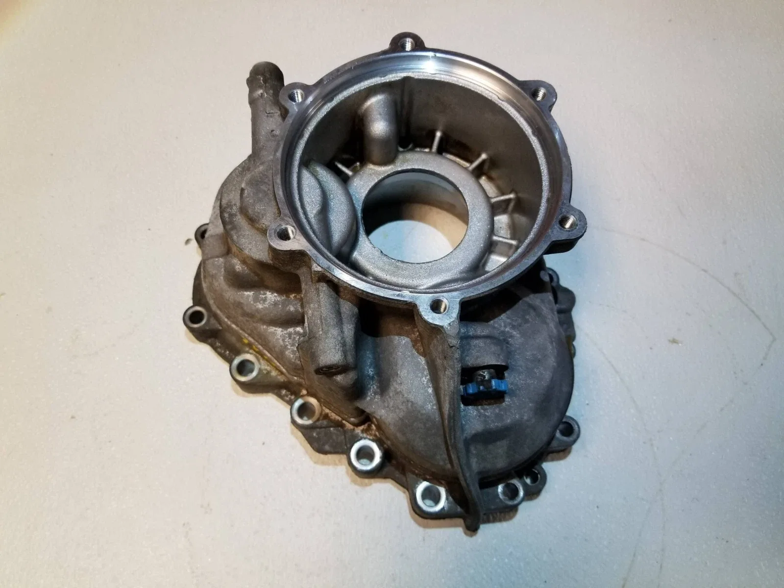 2014 Audi A6 3.0T Automatic Transmission Transfer Case Housing OEM image 4