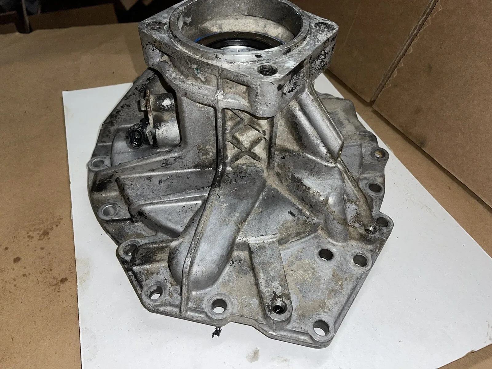 GM Allison 1000 Extension Housing 2WD W/4 Bolt Flange For brake image 3
