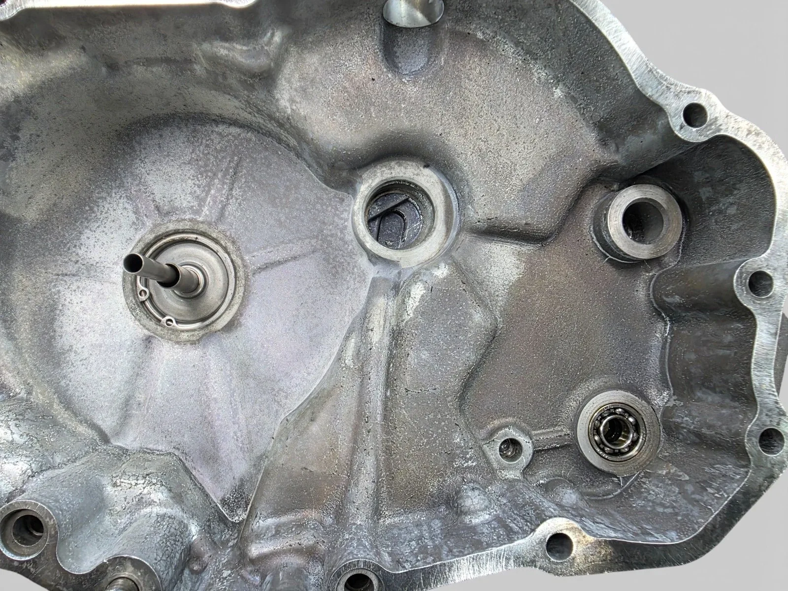1999-2001 Honda CR-V OEM Automatic Transmission Back Cover Housing SKNA b20b image 3