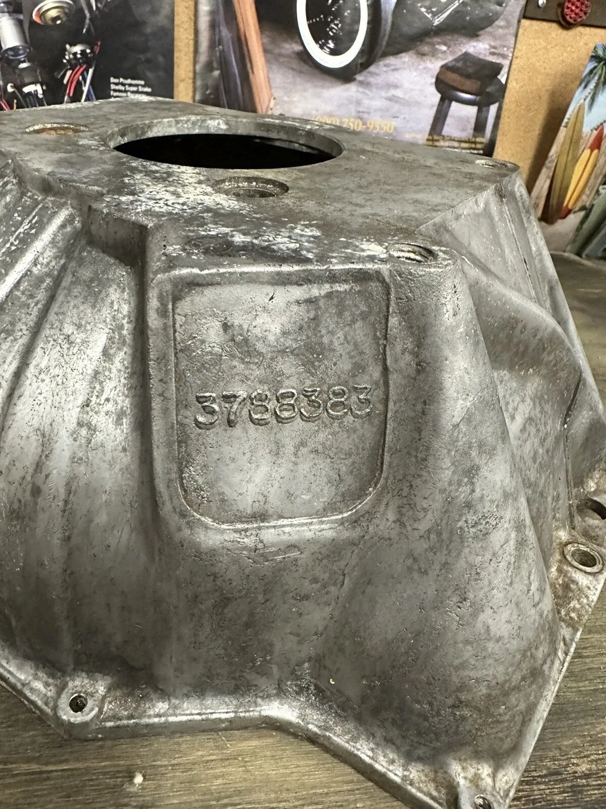 1962-63 CHEVY NOVA  ALUMINUM 4 SPEED BELL HOUSING 3788383- image 2