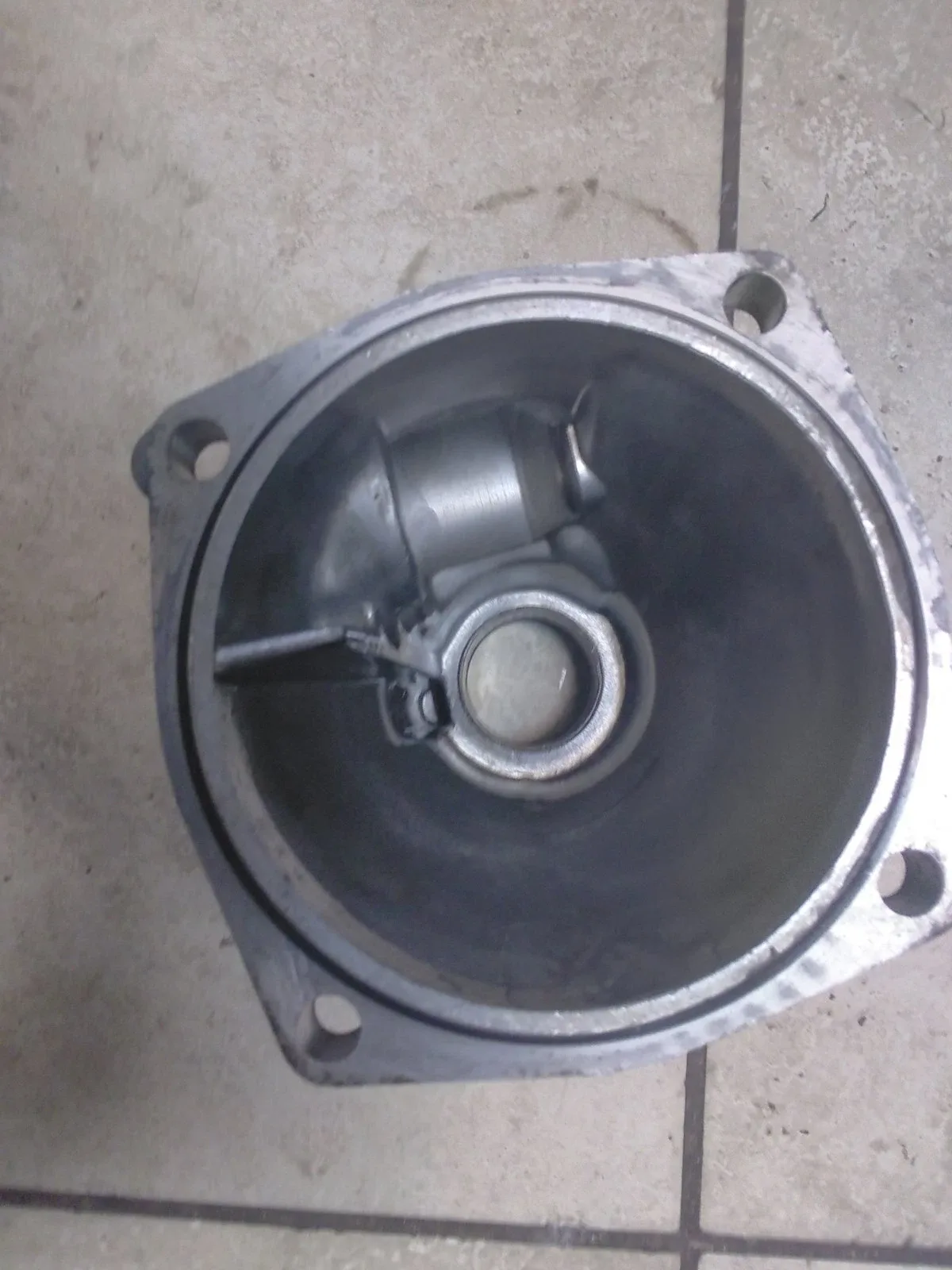 OLDS 442 BUICK CHEVY CAMARO TH350 TURBO 350 TAIL HOUSING 6" LARGE SPEEDO 8540839 image 4