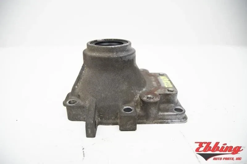 Automatic Transmission Rear Housing ID: 9181222 Fits 1992-1998 Volvo 960 681965 image 3