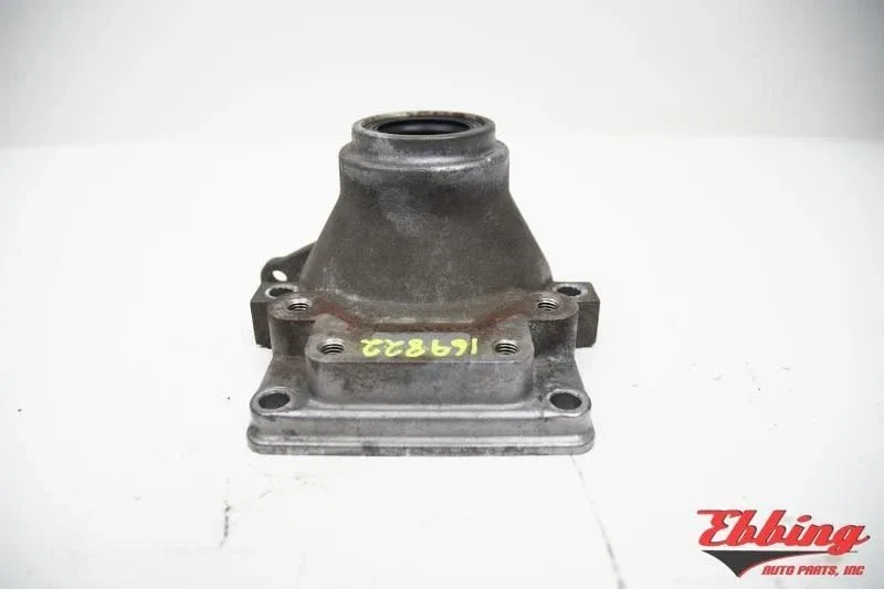 Automatic Transmission Rear Housing ID: 9181222 Fits 1992-1998 Volvo 960 681965 image 4