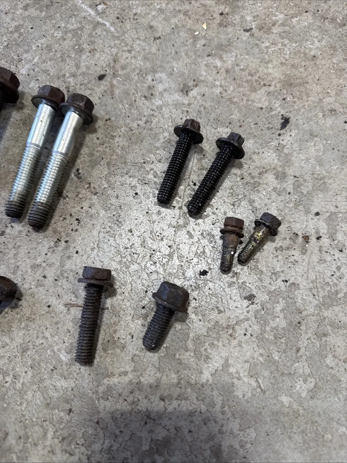 Jeep Cherokee XJ 87-01 AW4 Auto Trans Bell Housing to Engine Mounting Bolts (W90 image 4