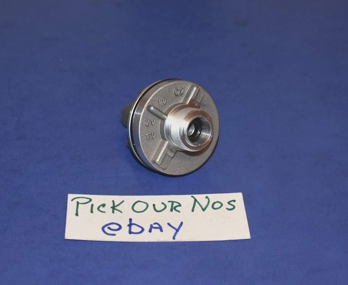 TH400 400 3L80 New Aluminum Speedometer Housing With Seals 40 Thru 45 Tooth image 3