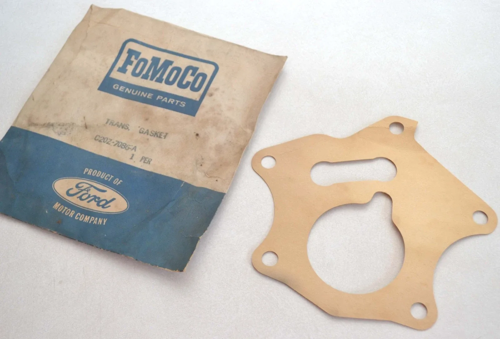 NOS 1962-1967 Ford 3-Speed Transmission Extension Housing Gasket, C2OZ-7086-A image 2